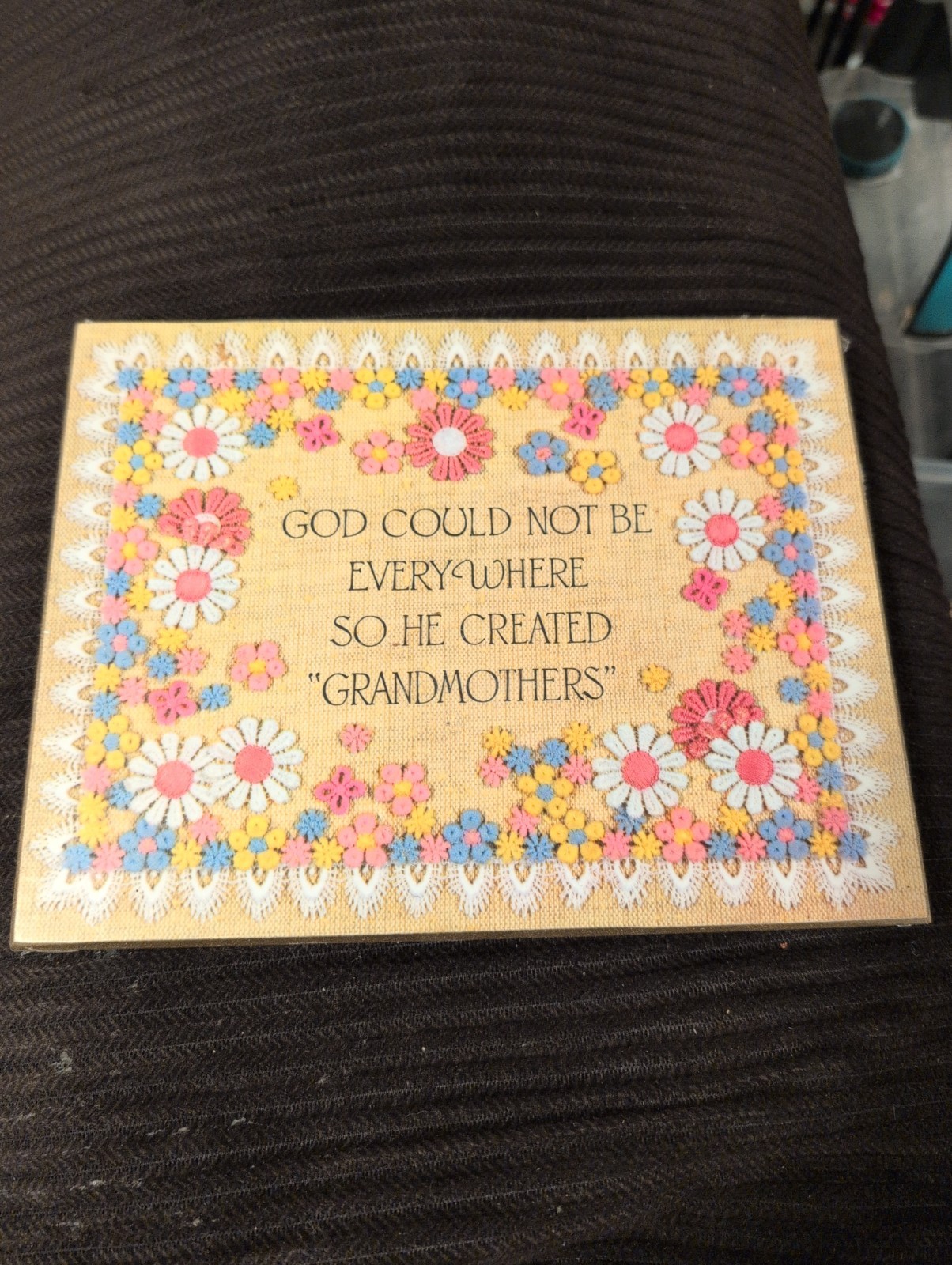 Grandmothers Living Quotes Wall Hanging 1975, Vintage Grandma Gift Still Sealed