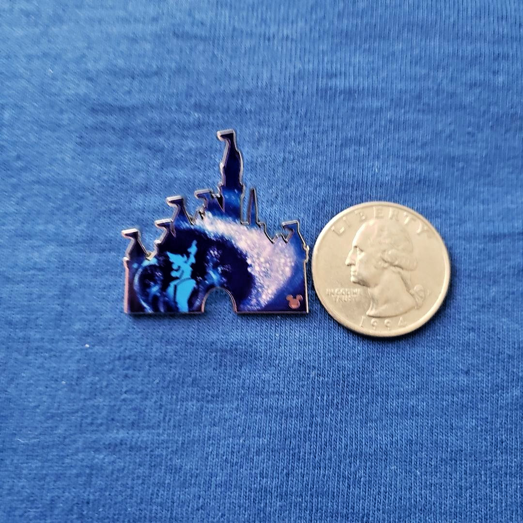 2025 DLR Disneyland Hidden Mickey Disney Pin - Castle - Sorcerer Mickey - Wave B
