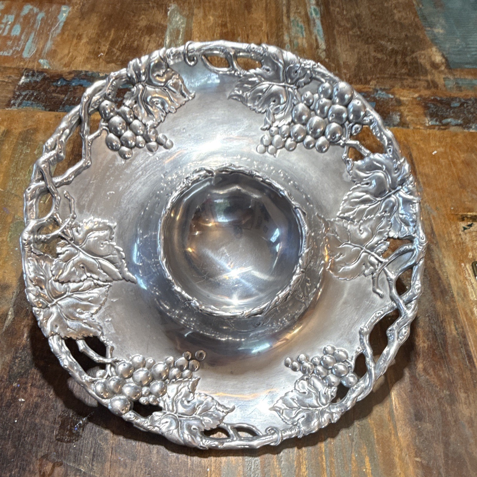 Arthur Court Grape Pattern Pewter Serving Bowl, 14in Round Silver, 2001
