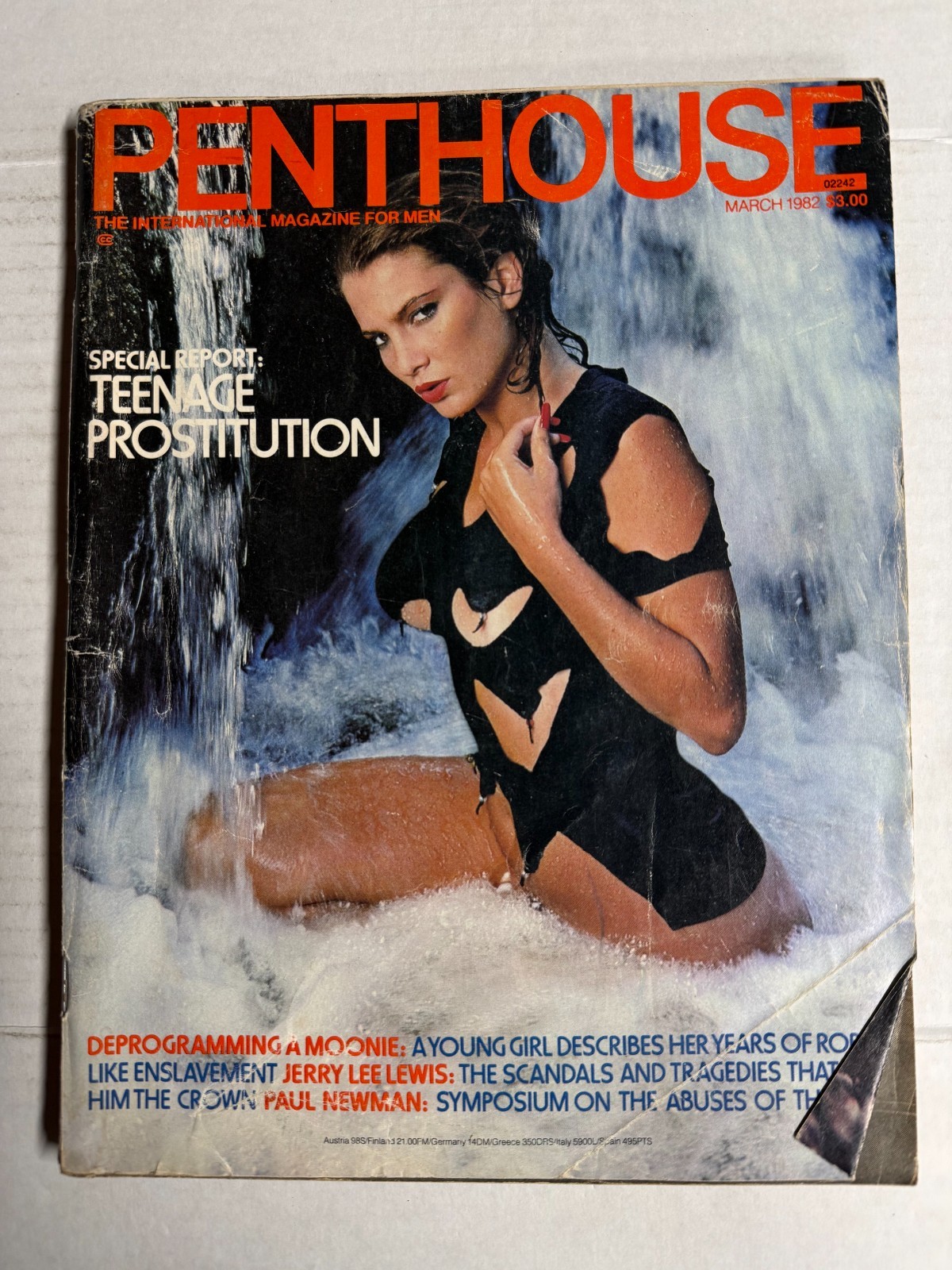 PENTHOUSE Magazine - March 1982 PENTHOUSE Magazine - March 1982