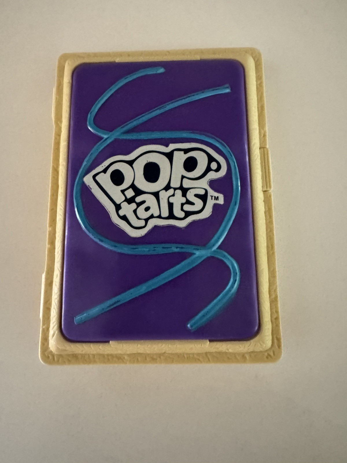 Vintage Kellogg\'s Wild Berry Pop-Tarts Pastry Holder To-Go Case Container 2010