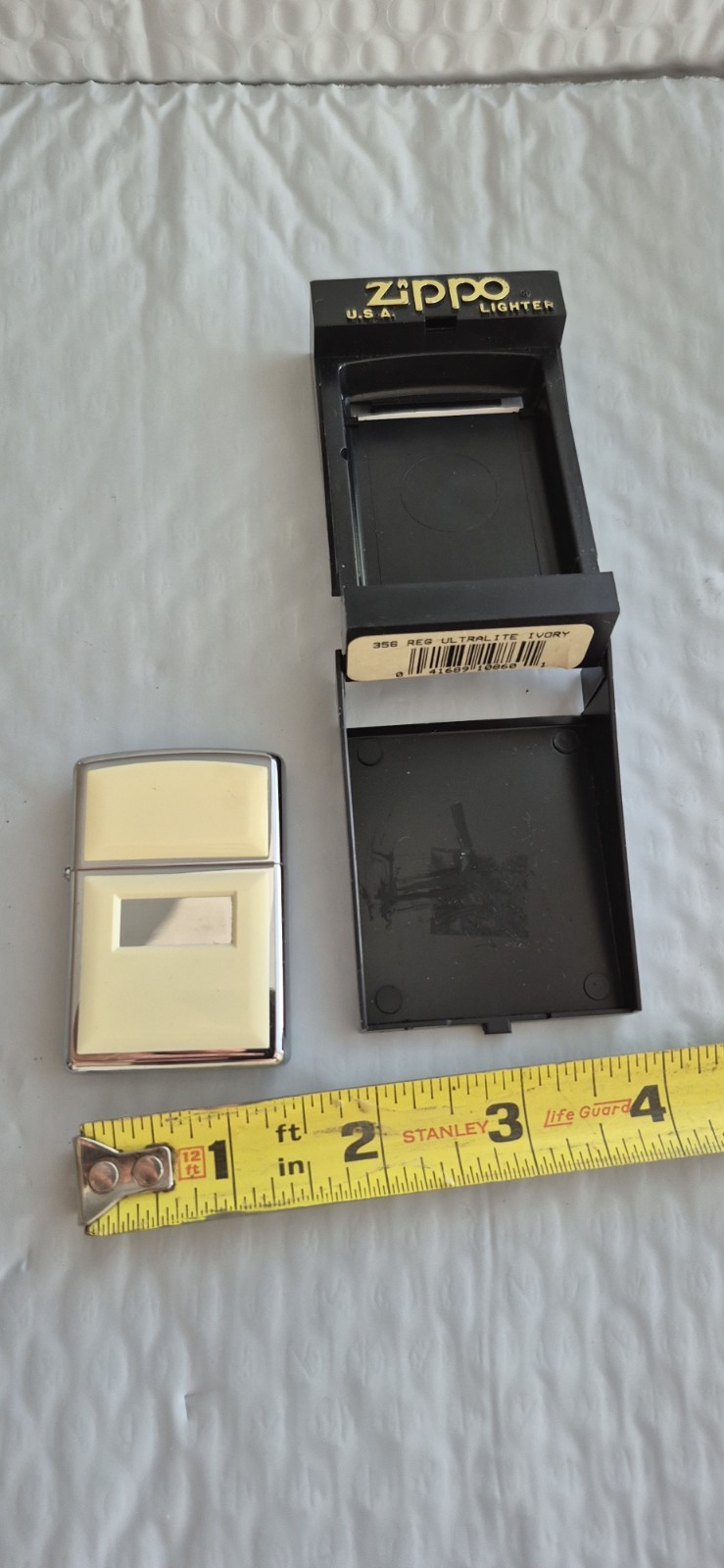 Vintage 1997 Ultra Lite Ivory  Zippo Lighter  Ultralite. UNUSED IN BOX. 