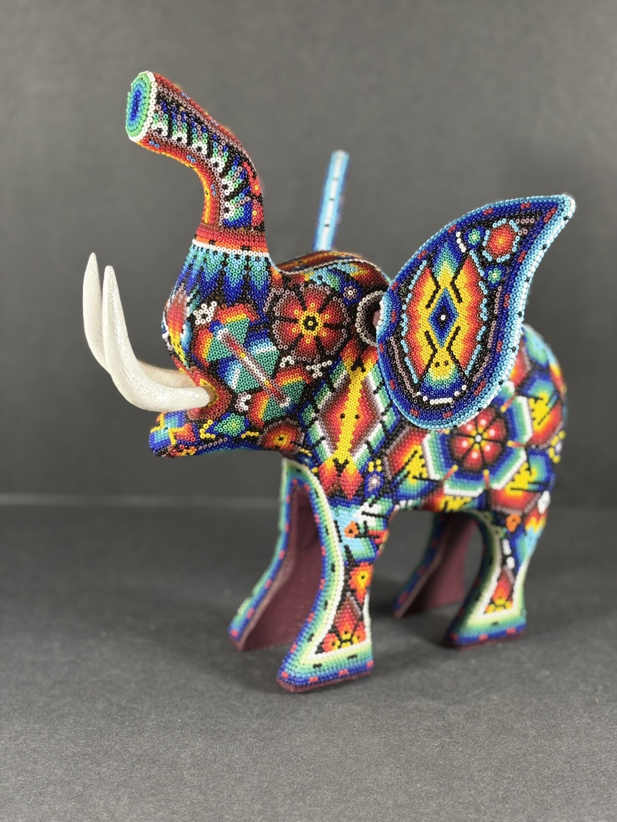 Large 10.5”Mexico/Mexican Huichol Art Brightly Beaded Elephant SIGNED Large 10.5”Mexico/Mexican Huichol Art Brightly Beaded Elephant SIGNED