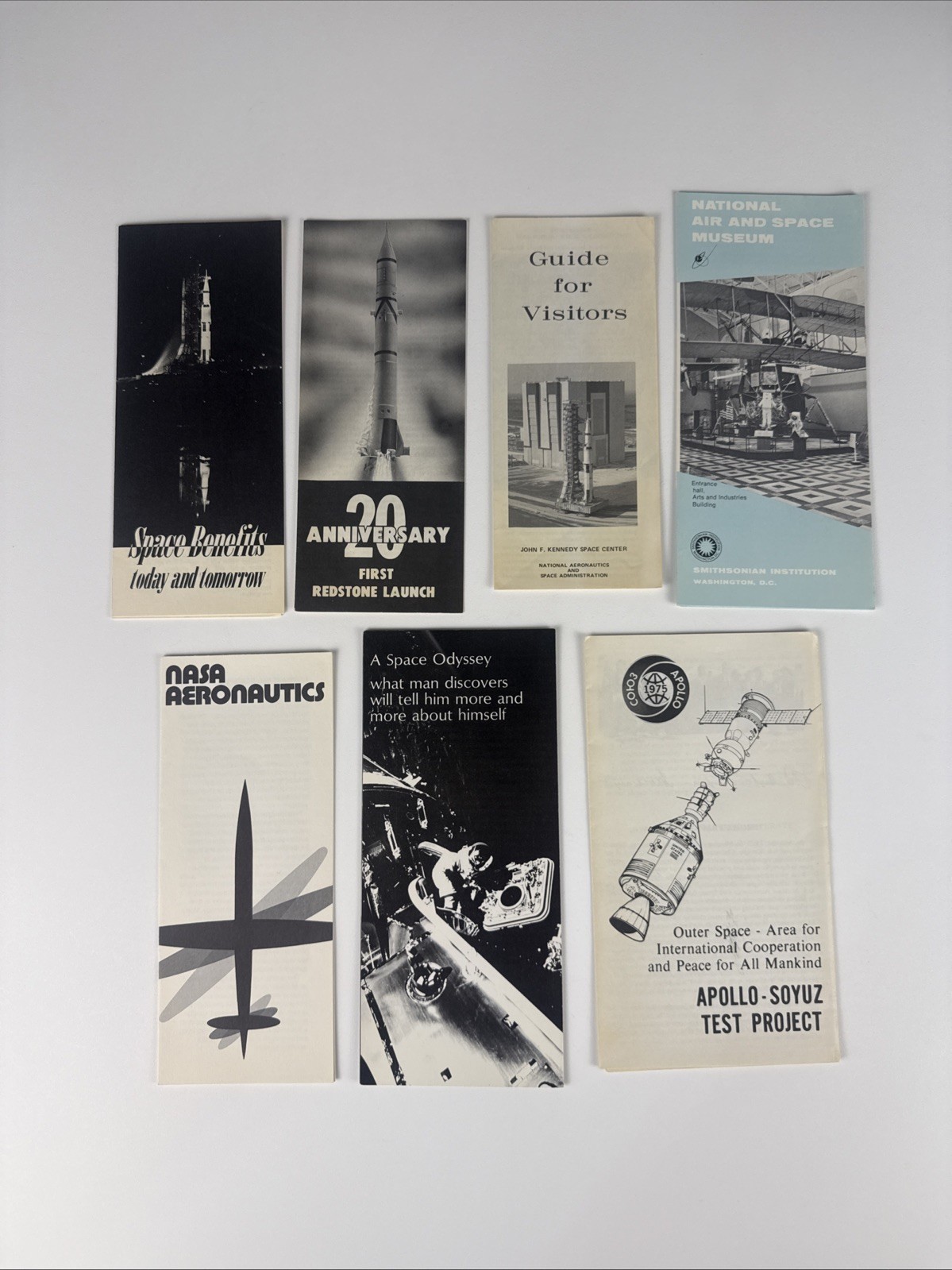 Vintage NASA Brochures Lot 7 Apollo-Soyuz Redstone Space Center Guidebook Vintage NASA Brochures Lot 7 Apollo-Soyuz Redstone Space Center Guidebook
