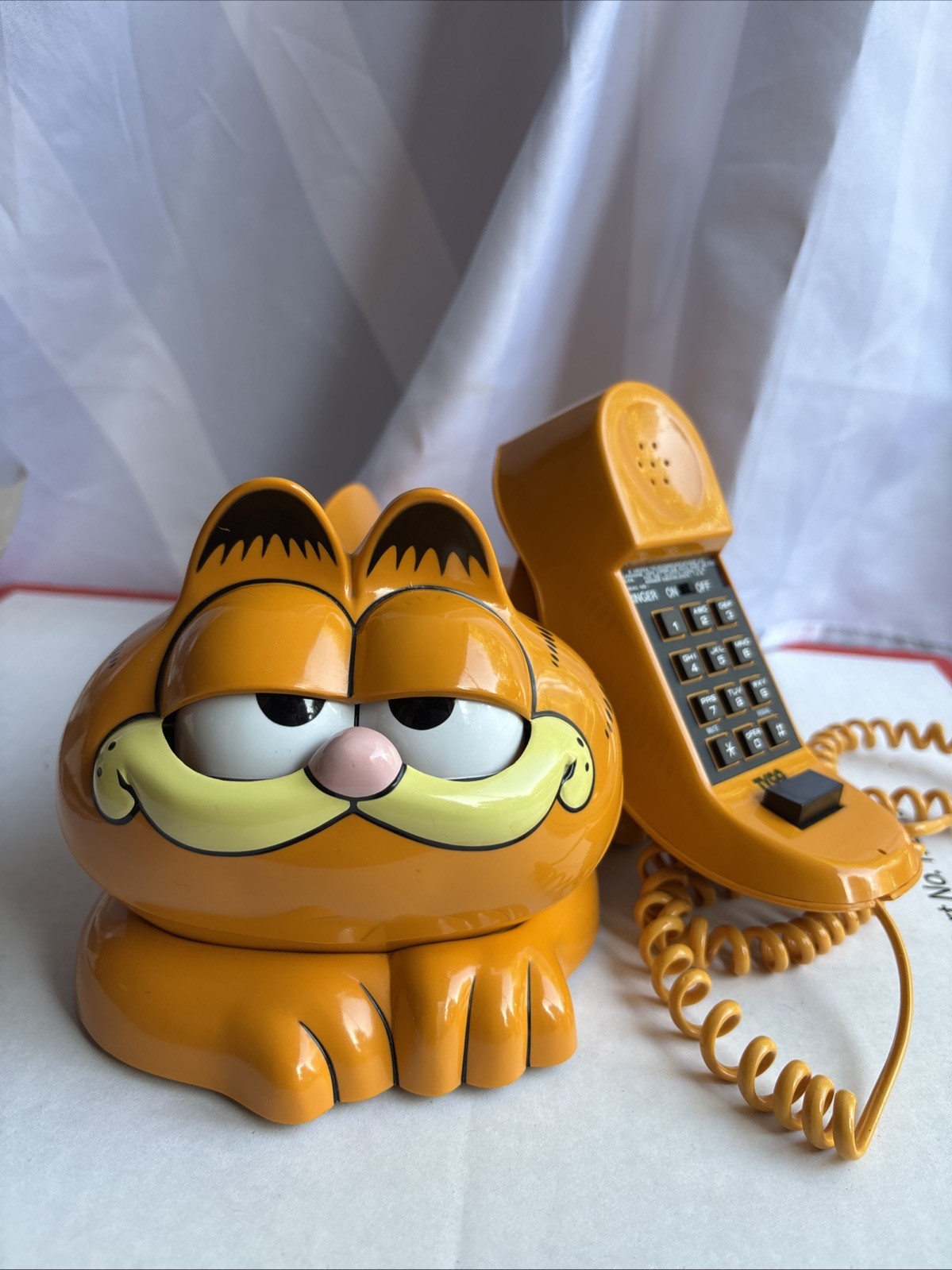 Vintage Tyco Garfield Phone Novelty Collectible Landline Telephone Untested READ