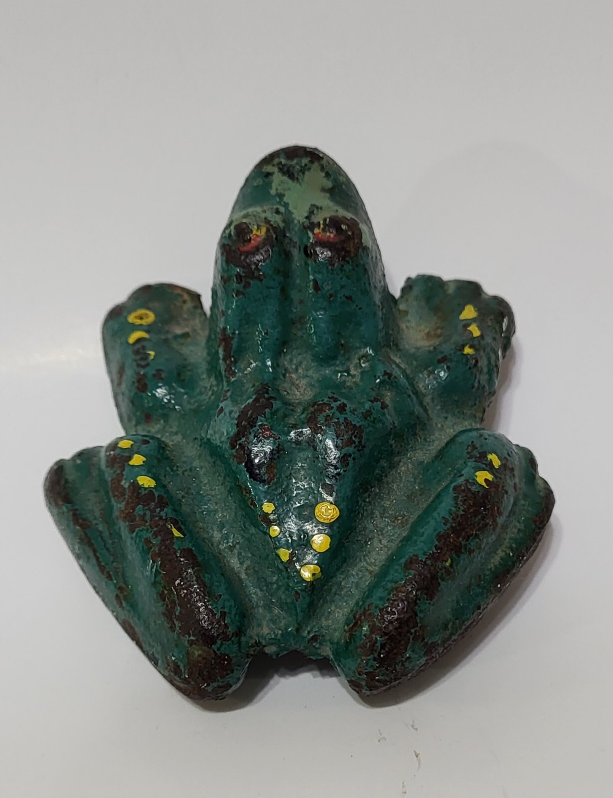 Antique Wyatt Mfg Salina Kansas Attributed Painted Cast Iron Frog Paperweight 