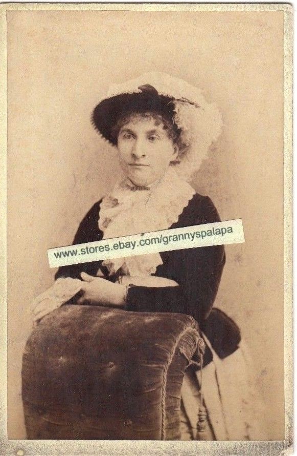 Cabinet Photo - Rockford, Illinois - Lady W/Hat 