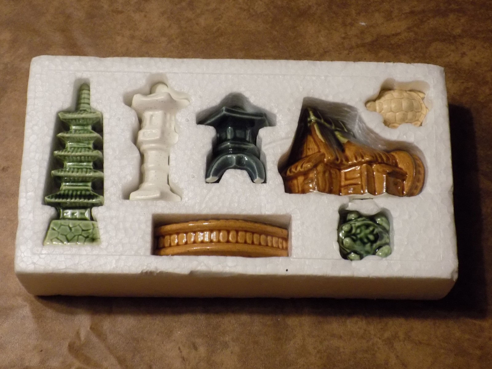 Vintage Miniature Japanese Ceramic Style Garden Set Japan By Dickmal