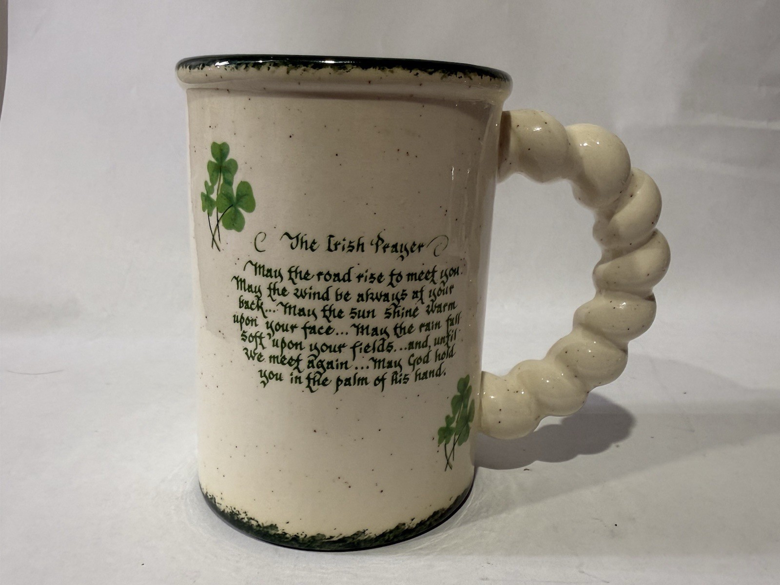 Vintage Handcrafted Pottery \ Vintage Handcrafted Pottery \
