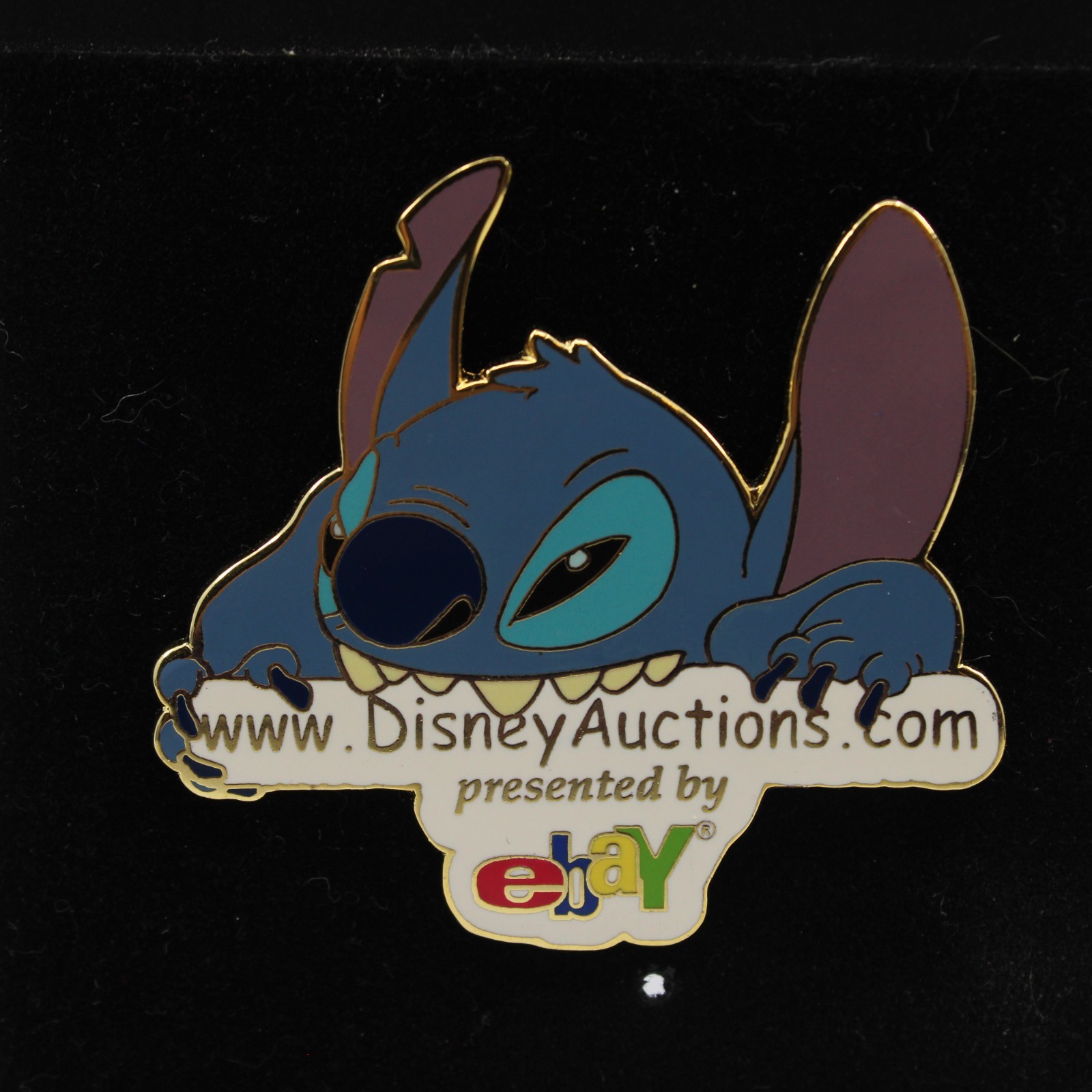 B5 Disney Auctions Pin LE 50 On DA Logo A-Palooza Event GWP Stitch Biting eBay