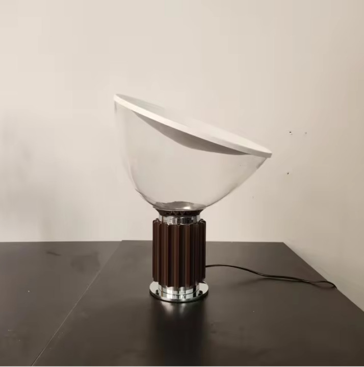 Elegant Vintage Taccia Table Lamp - Italian Design for Timeless Elegance Elegant Vintage Taccia Table Lamp - Italian Design for Timeless Elegance