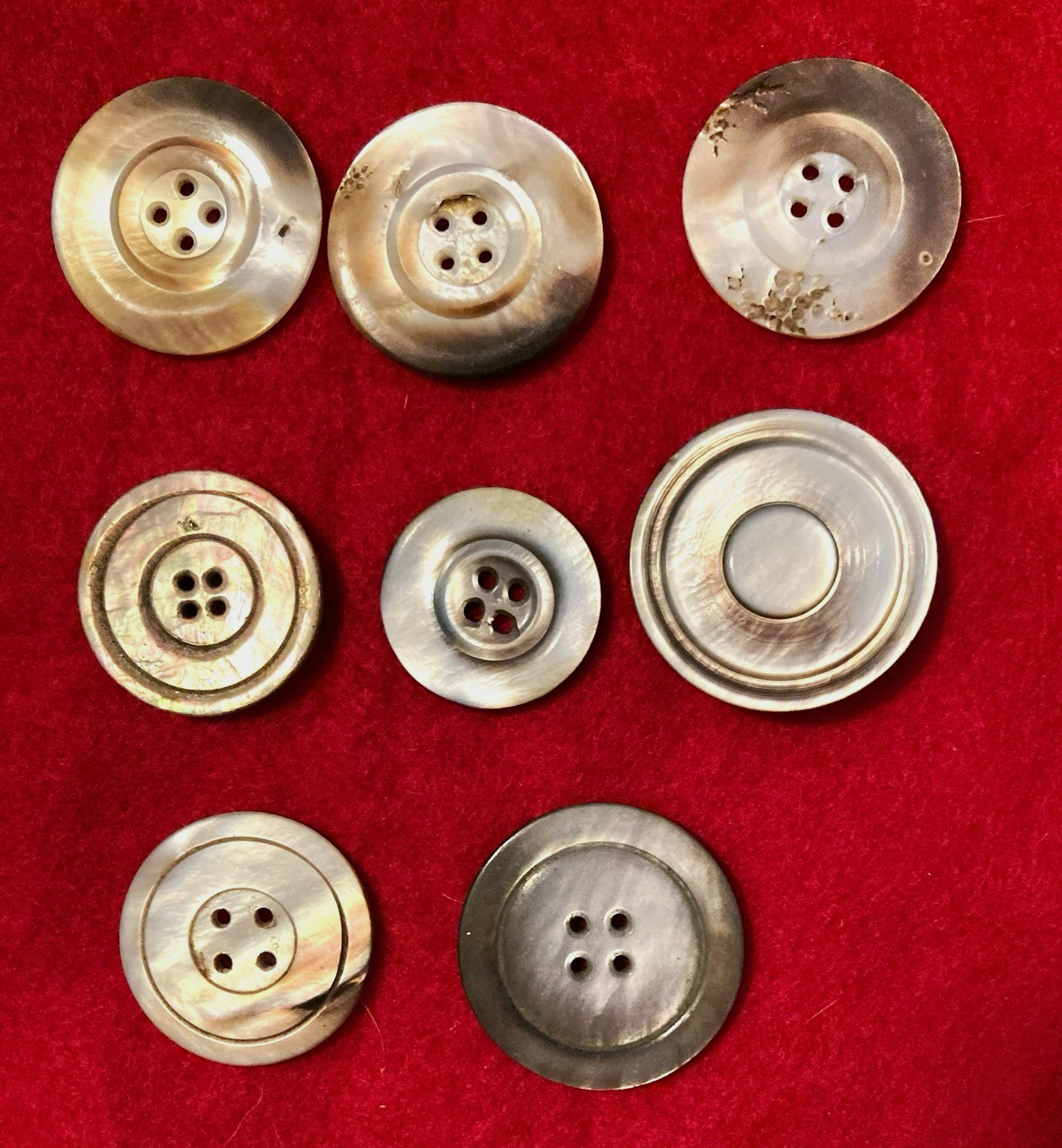 Lot of 8 Vintage Mother of Pearl Gray Buttons Larger 1 3/8” - 1” 4 holes Shell Lot of 8 Vintage Mother of Pearl Gray Buttons Larger 1 3/8” - 1” 4 holes Shell