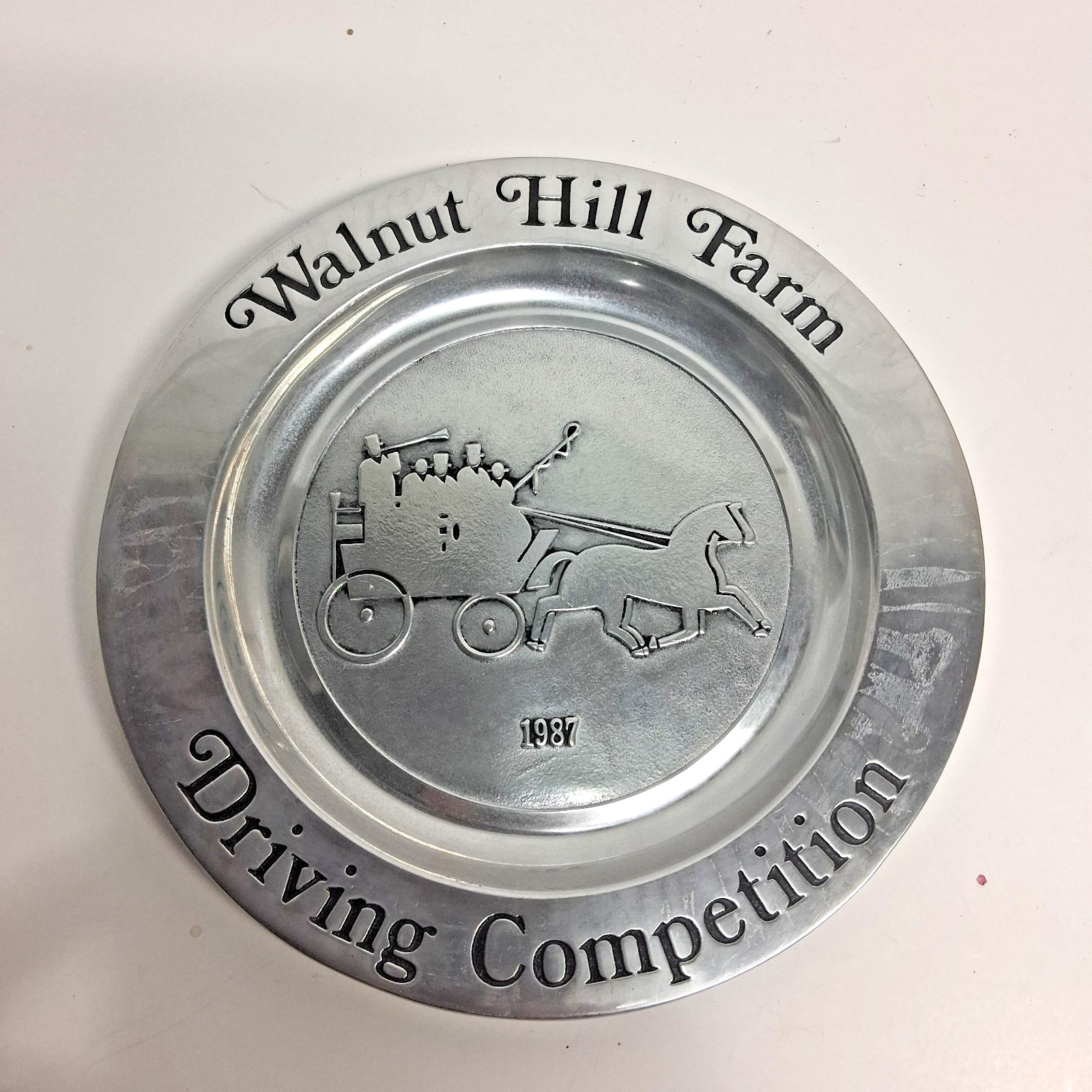 WILTON Vintage 1987 Walnut Hill Farm Driving Competition Pewter Horse Plate WILTON Vintage 1987 Walnut Hill Farm Driving Competition Pewter Horse Plate