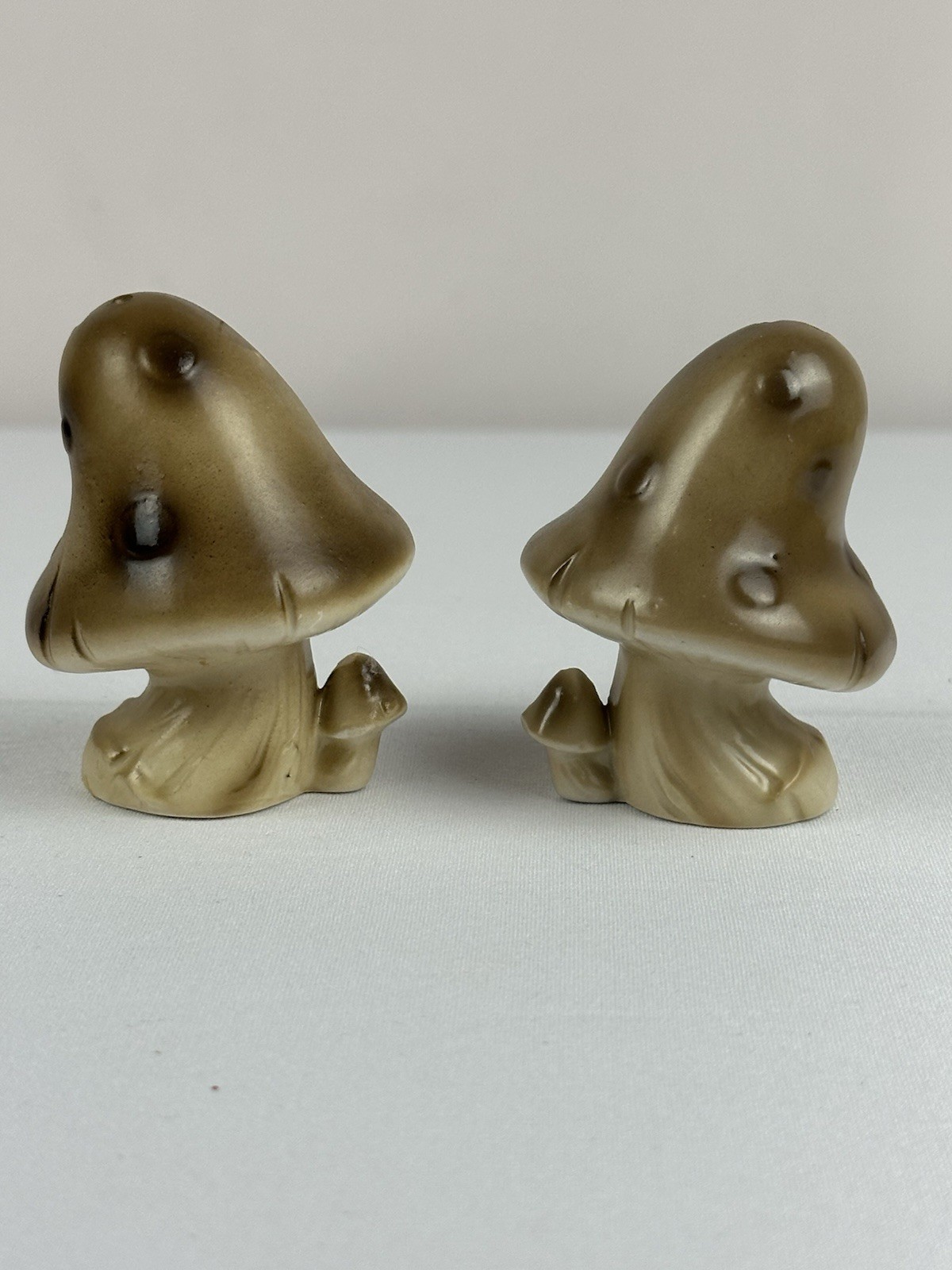 Vtg Retro Ceramic Mushrooms Salt Pepper Shakers #6461 Japan