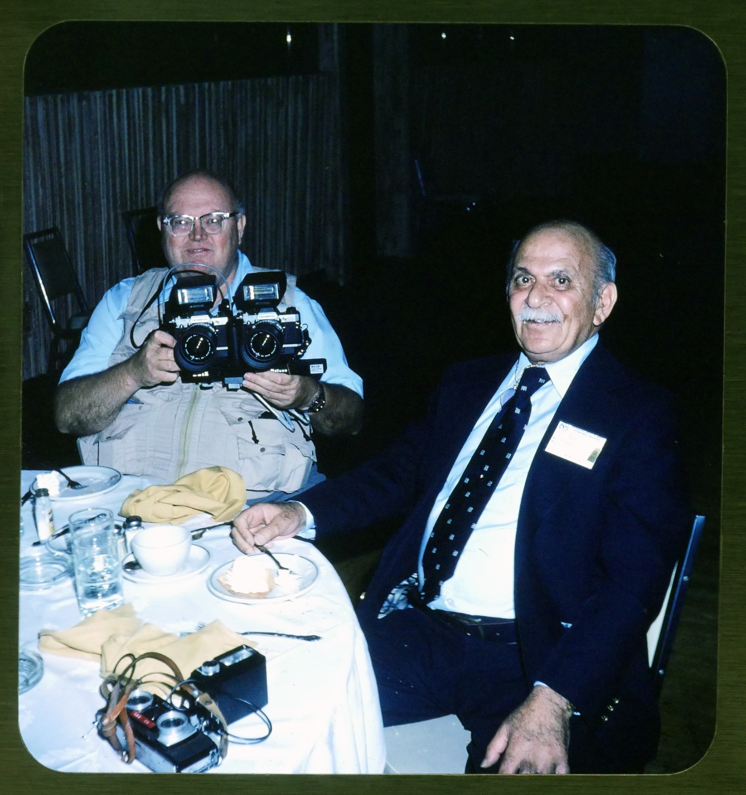 Bill Duggan w/twin Olympus cameras & B. Goetz PSA- Stereo Realist slide #3440