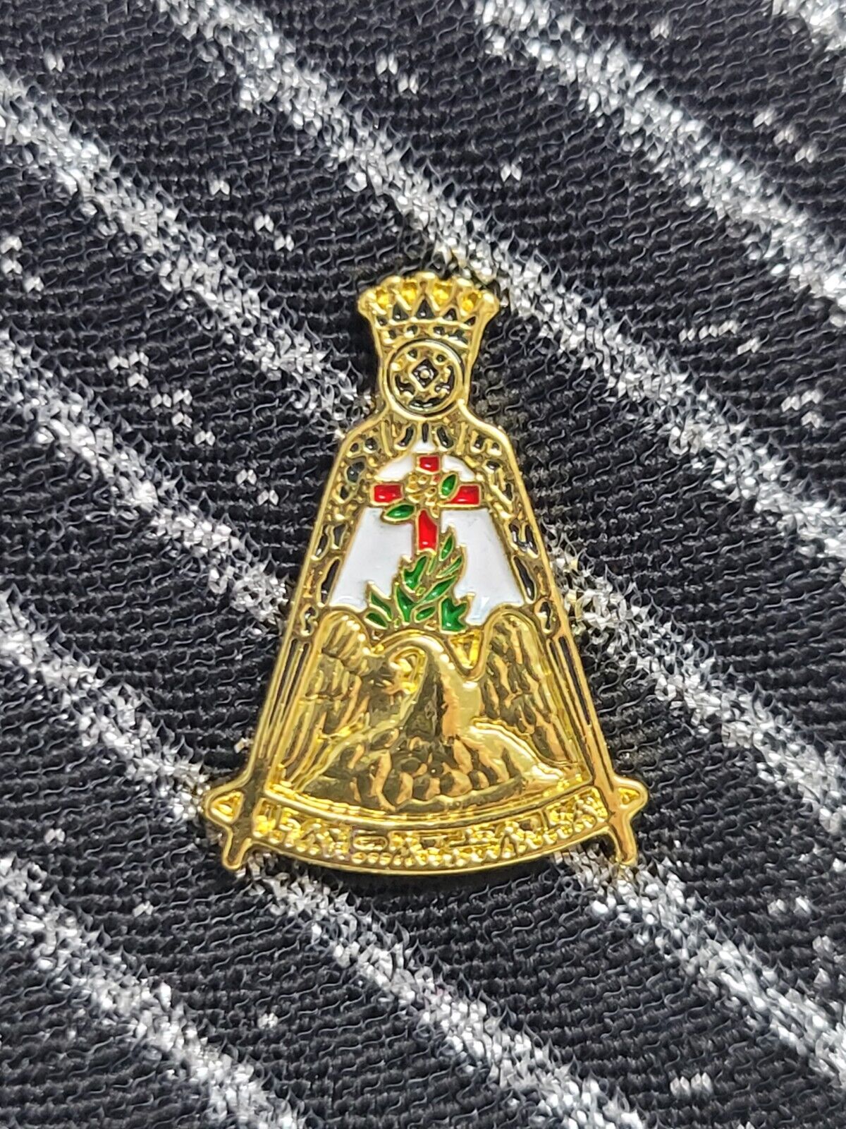 Masonic Scottish Rite Rose Croix Lapel Pin