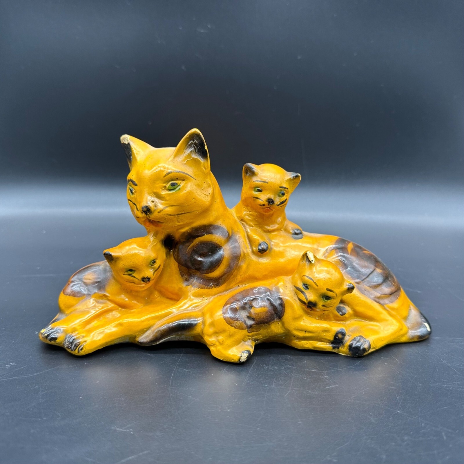 Vintage Chalkware Cat Kittens Figurine Van Buren Missouri Souvenir Rose Cliff