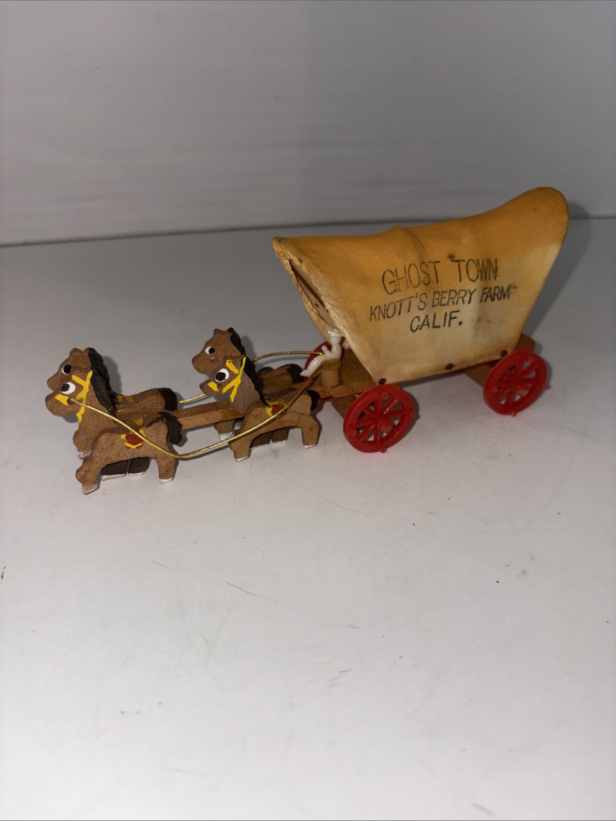 Vintage Knotts Berry Farm Ghost Town Stagecoach Souvenir Wood Japan Knottsberry