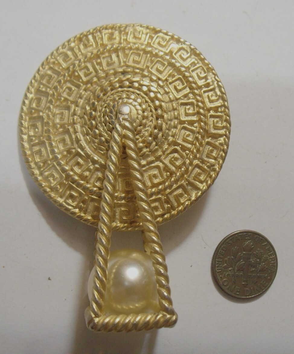 1930s antiqu AJC gold tone metal Roman disk Pyramid fau pearl swing brooch 53611 1930s antiqu AJC gold tone metal Roman disk Pyramid fau pearl swing brooch 53611