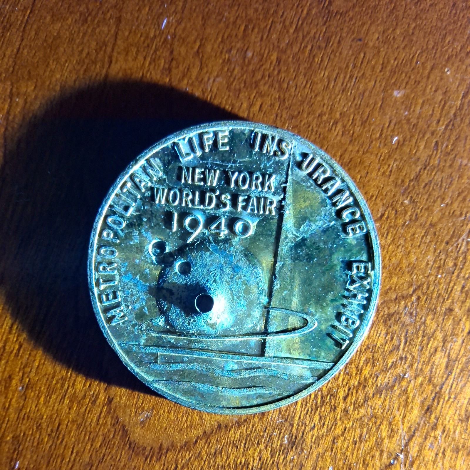 Vintage 1940 NEW YORK WORLD'S FAIR METROPOLITAN LIFE INSURANCE Token 002