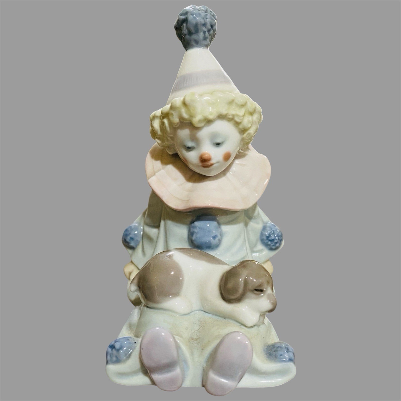 LLADRO #5277 Pierrot Clown With Puppy Dog