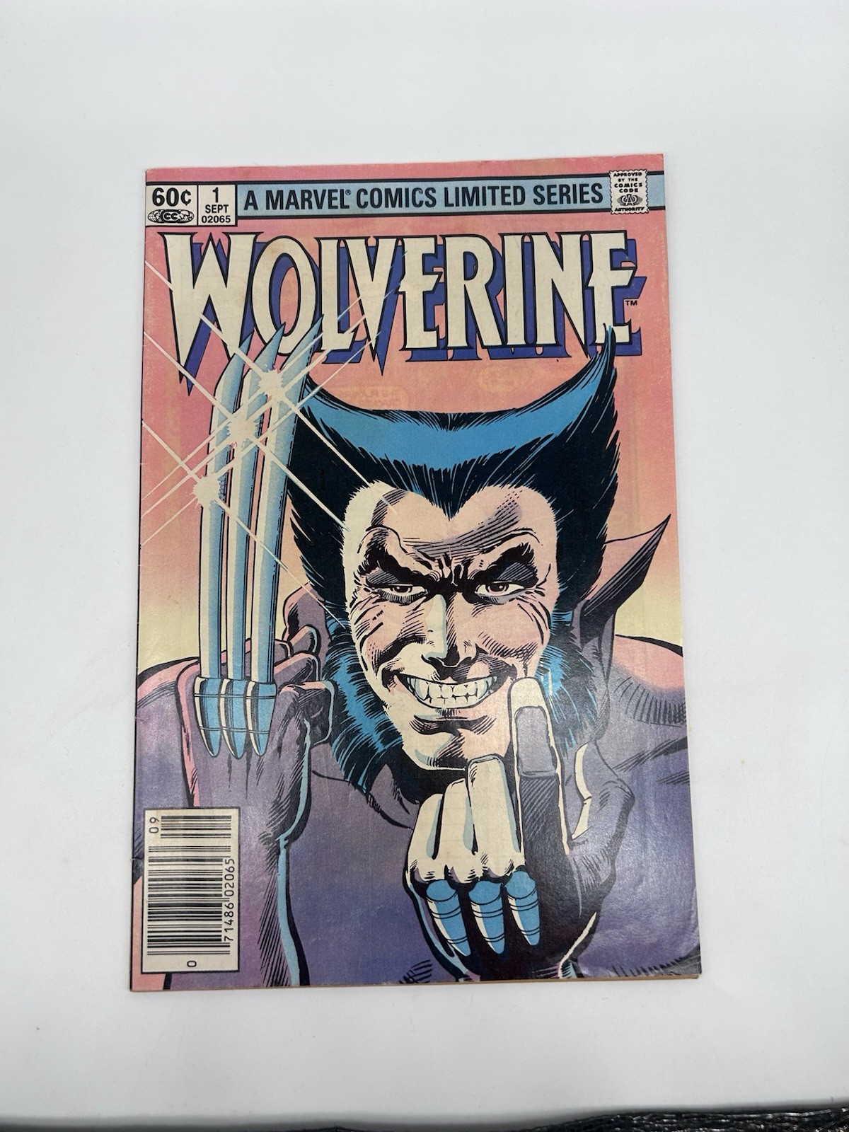 WOLVERINE LIMITED SERIES #1 MARVEL COMIC 1ST SOLO WOLVERINE 1982 HIGH - GRADE WOLVERINE LIMITED SERIES #1 MARVEL COMIC 1ST SOLO WOLVERINE 1982 HIGH - GRADE