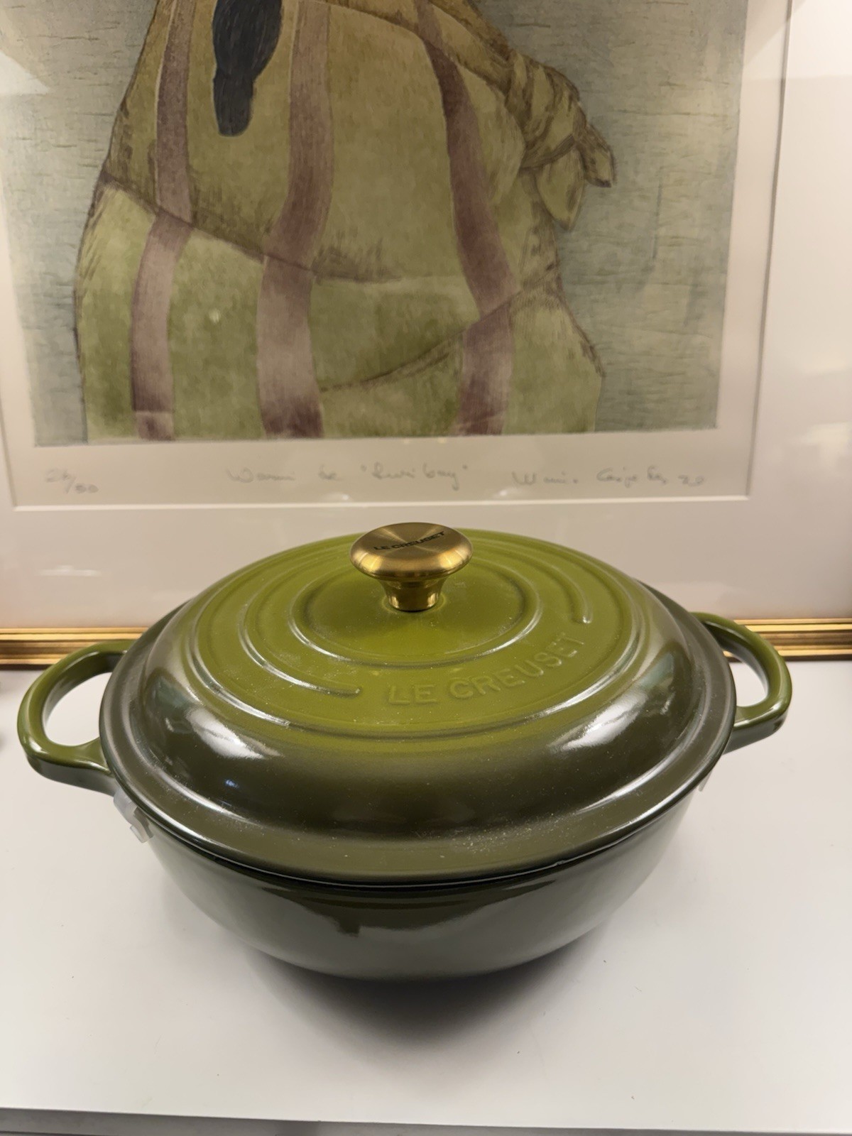 NEW Le Creuset Dutch Oven 22cm Olive Green Gold Knob Cast Iron w Mitts CN
