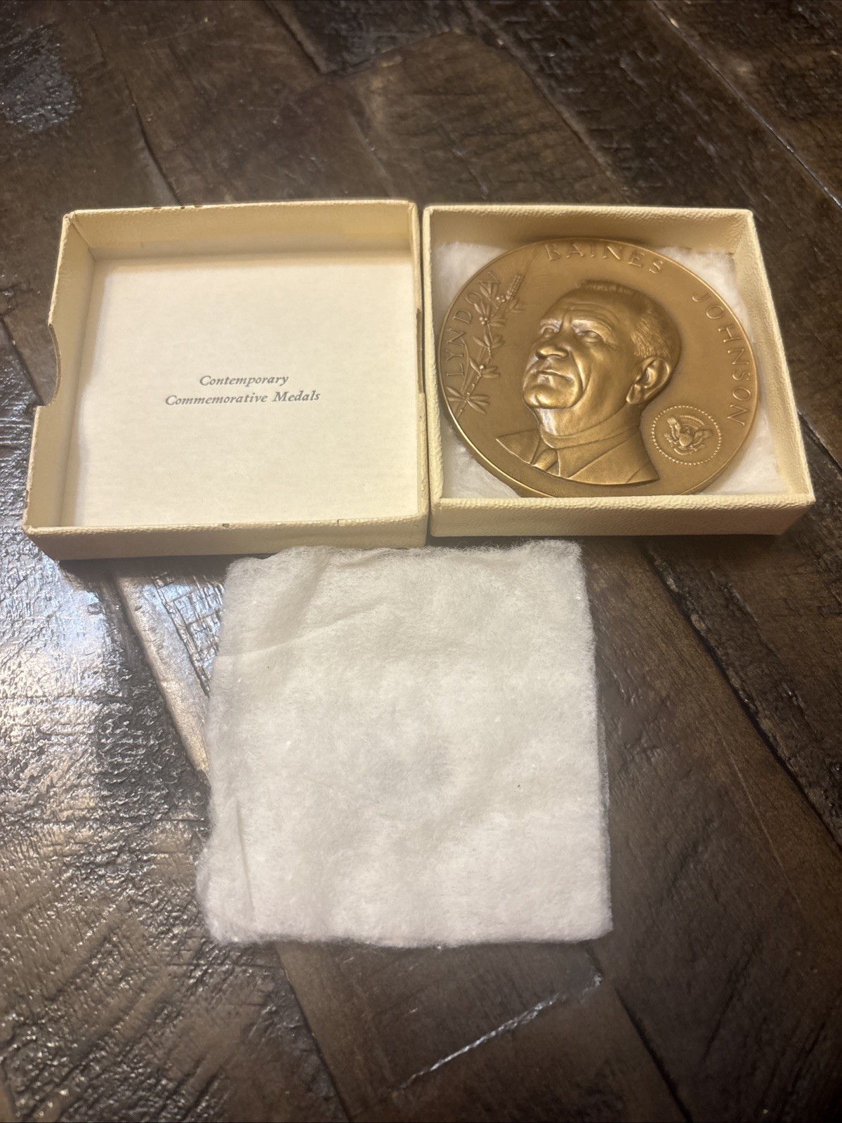 LYNDON BAINES JOHNSON PRESIDENTIAL BRONZE MEDAL - MEDALLIC ART CO. 2 1/2” Coin