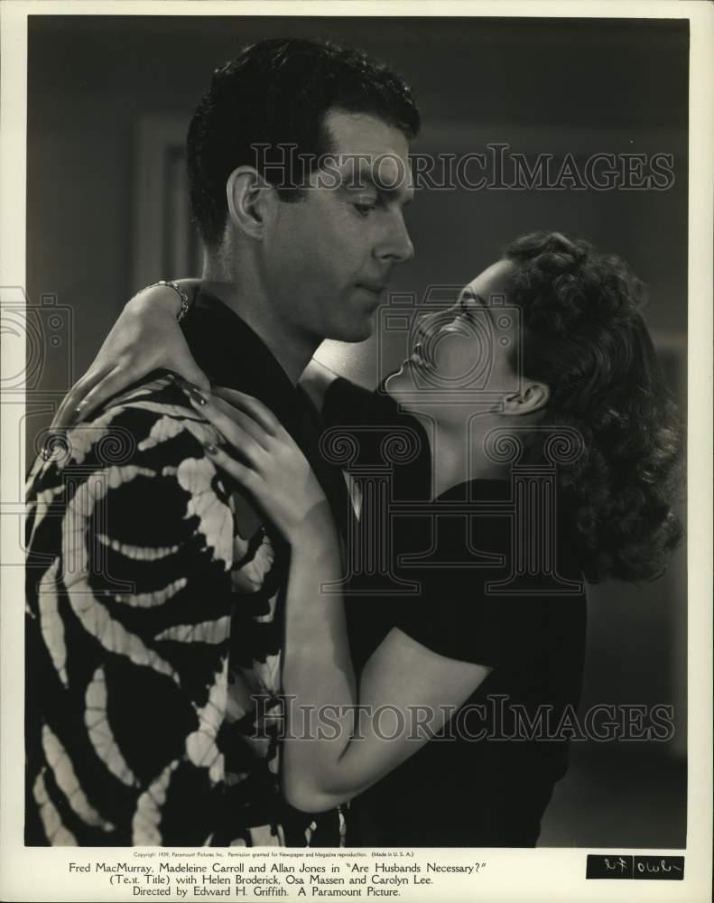 1939 Press Photo Fred MacMurray and Osa Massen star in 