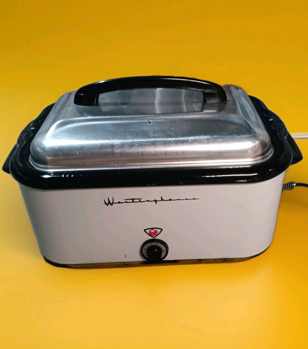 Vintage Westinghouse Roaster Oven RO29-1 White Black MCM Retro Kitchen 1950s