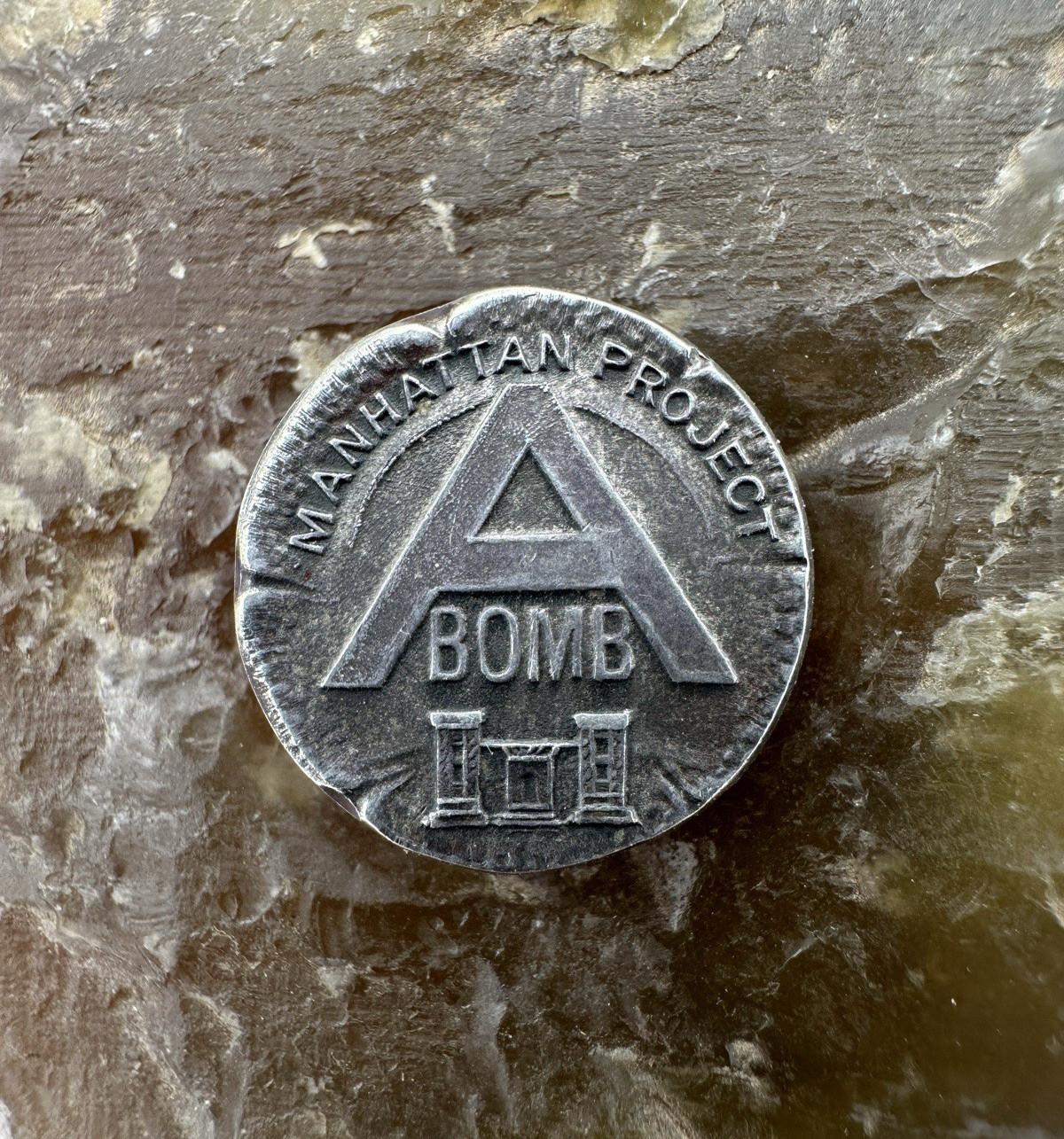 Rare Original WW2 US Manhattan Project ATOMIC BOMB Worker\'s Lapel Pin Sterling