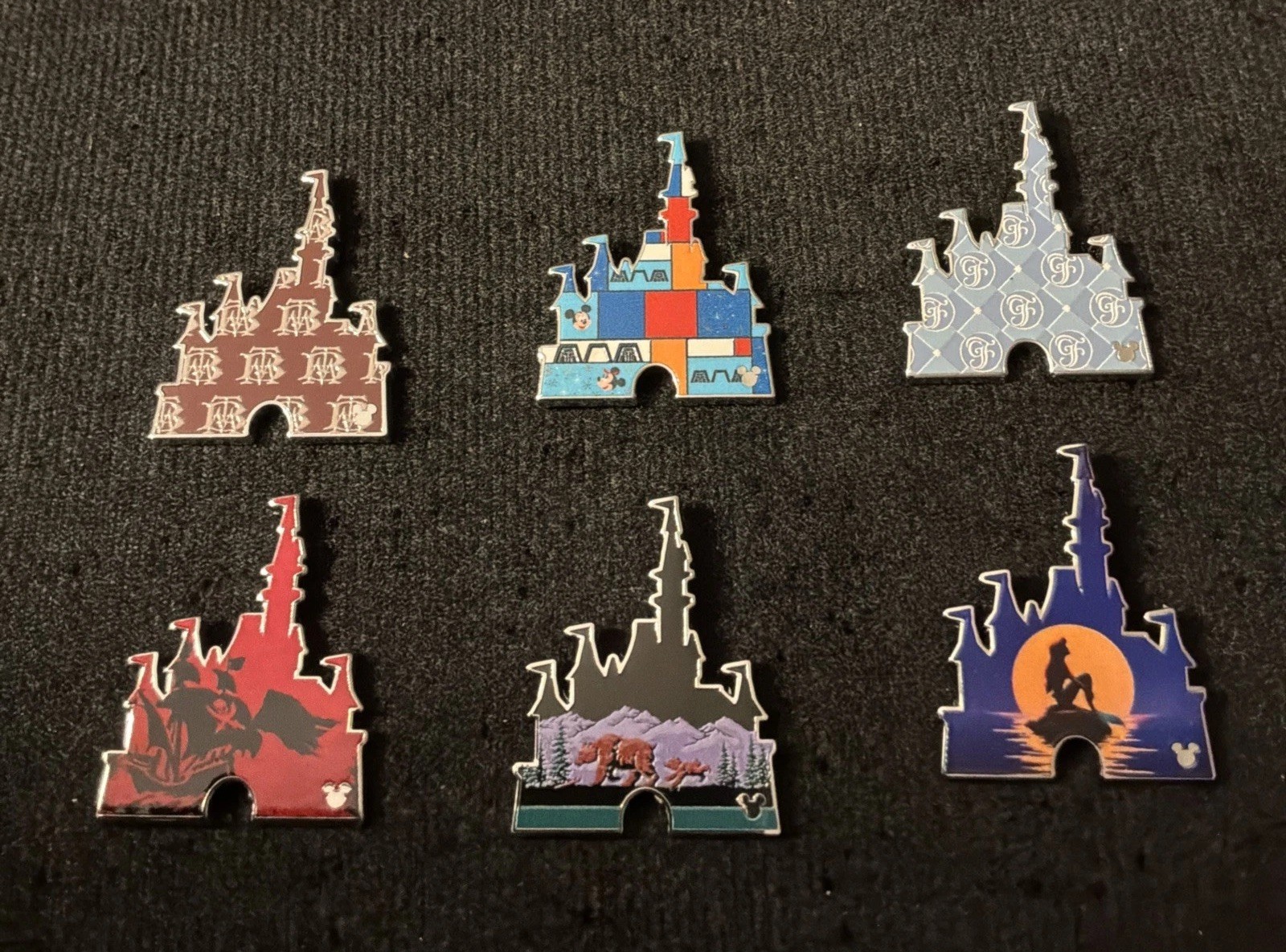 WDW Hidden Mickey 2026 Wave A Hidden Mickey Castles Set 6, includes Chaser