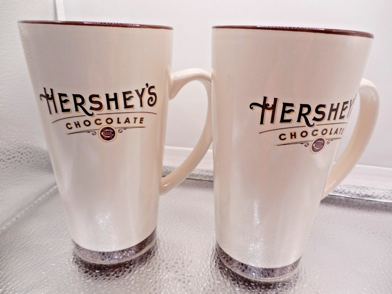 Galerie Hershey\'s Chocolate Mugs /Coffee/Tea  16 oz / 6\