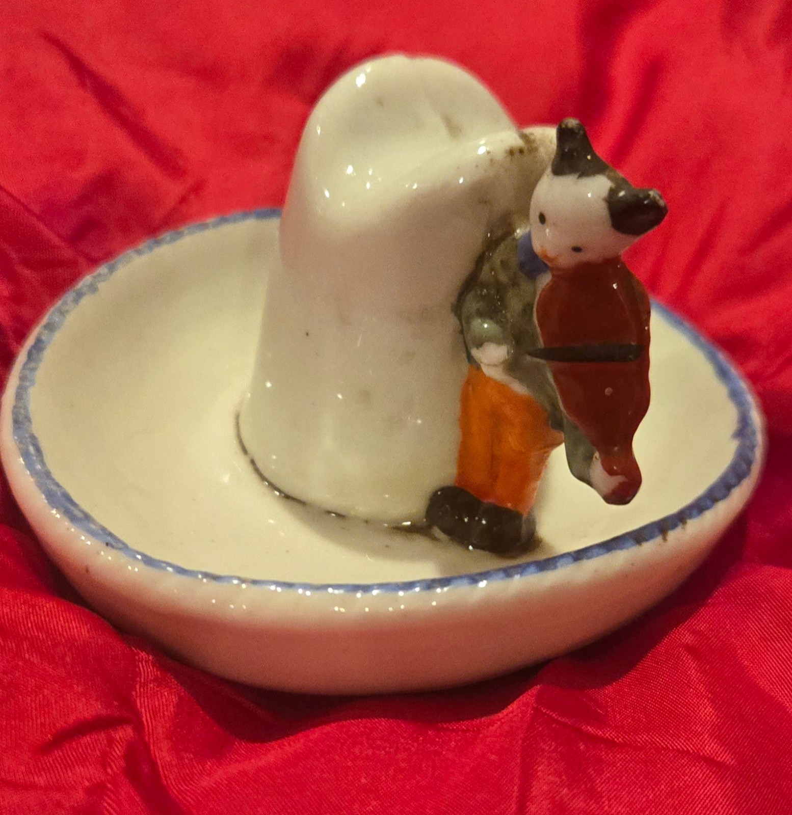 Vintage 1836-1936 TEXAS CENTENNIAL EXPOSITION Cowboy Hat Ceramic ASHTRAY Vintage 1836-1936 TEXAS CENTENNIAL EXPOSITION Cowboy Hat Ceramic ASHTRAY