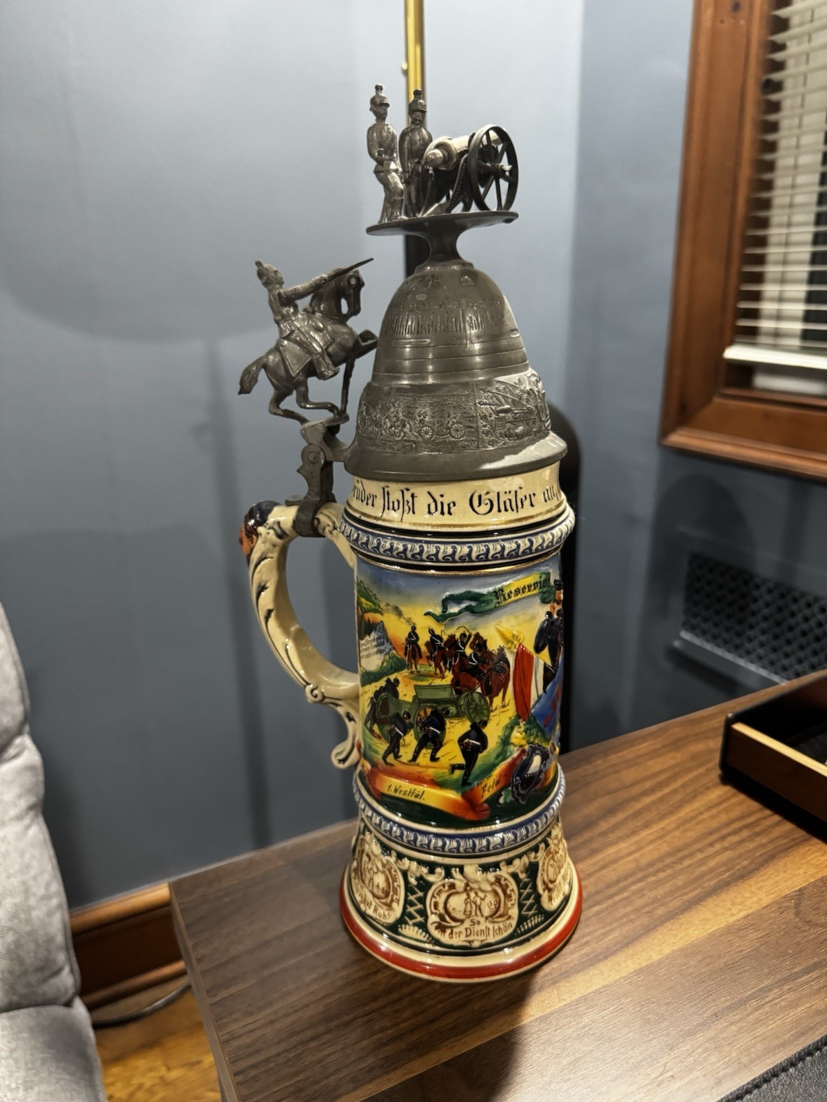 VINTAGE GERMAN REGIMENTAL 1/2L BEER STEIN VINTAGE GERMAN REGIMENTAL 1/2L BEER STEIN