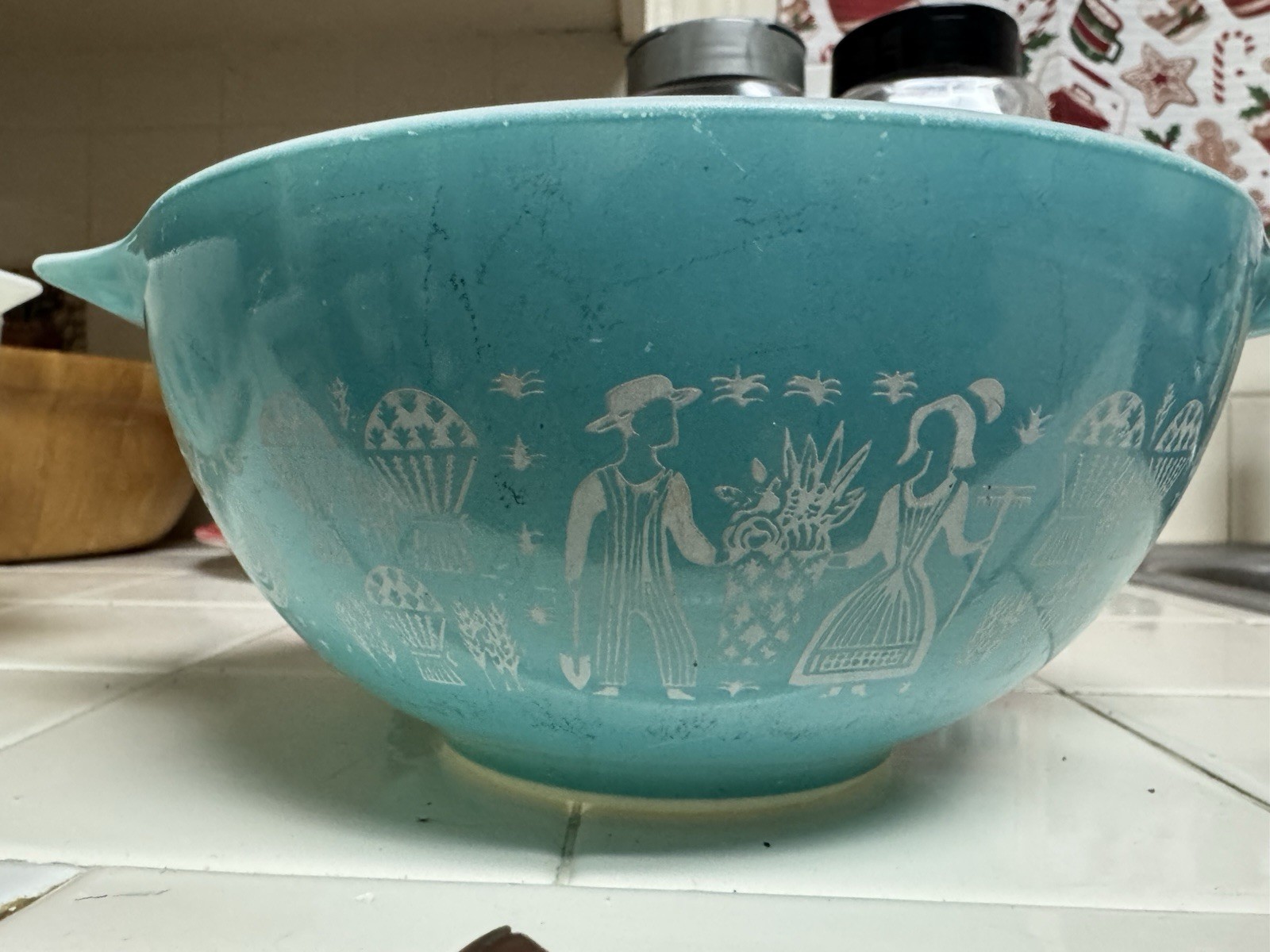 Vintage Pyrex Butterprint Turquoise White Mixing Bowl Set of 3 Piece PYREX. 