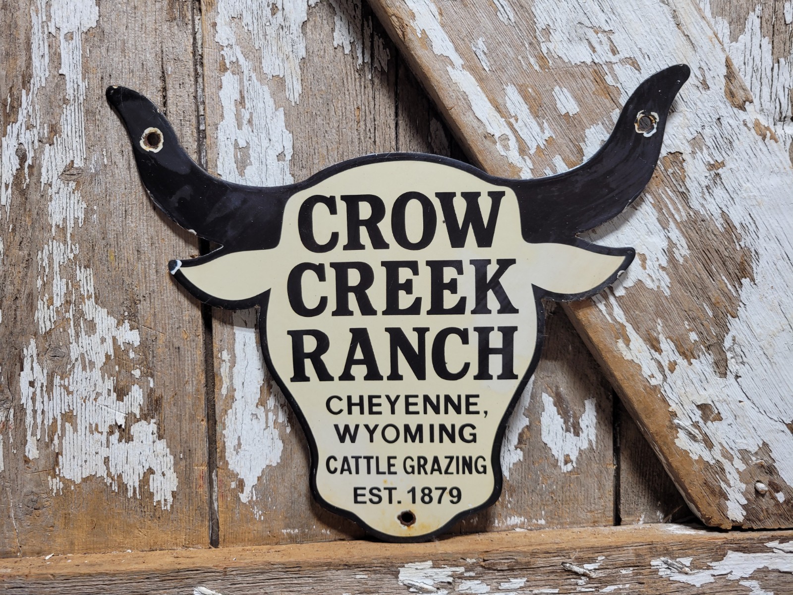 VINTAGE CROW CREEK RANCH PORCELAIN SIGN OLD CATTLE GRAZING COW STEER WYOMING 