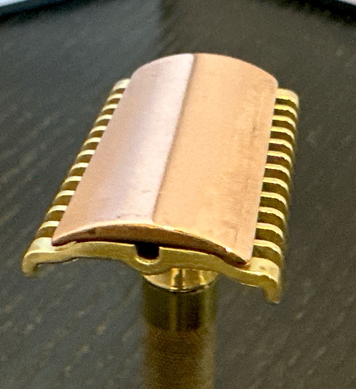Vintage Gillette New Long Comb Safety Razor/Ball End** Vintage Gillette New Long Comb Safety Razor/Ball End**