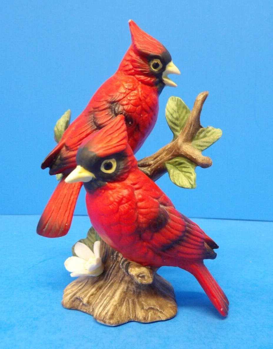 Vintage Lefton China Handpainted 02203 Perched Cardinals Flower Figurine Taiwan