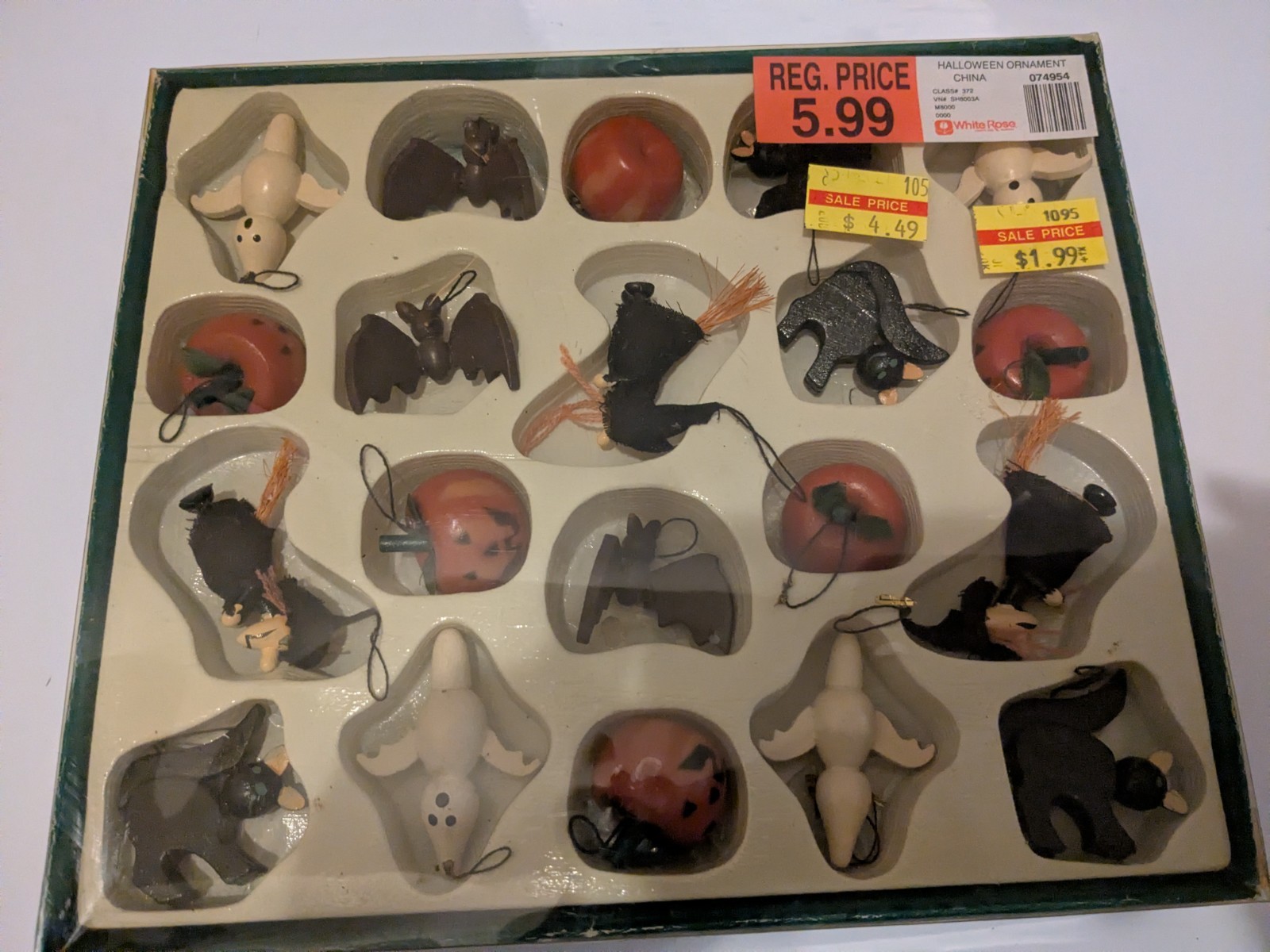 20 Vintage Hand Painted Small Mini Wood Halloween Ornament Sets White Rose 