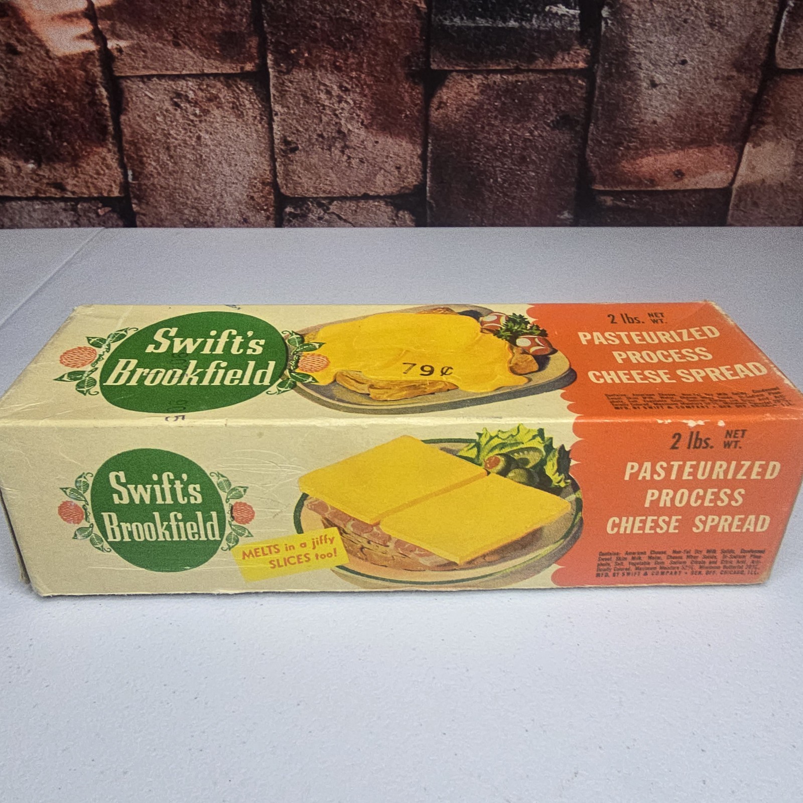 Swift\'s Brookfield Cheese Box Vintage Cardboard Decor Prop Display Advertising