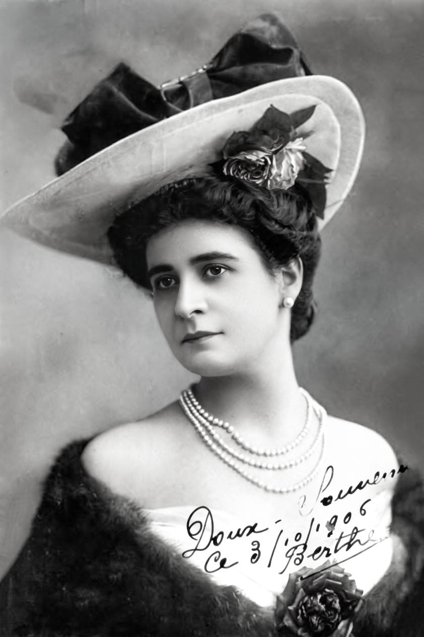 Unknown French Actress signed 1900 Unknown French Actress signed 1900