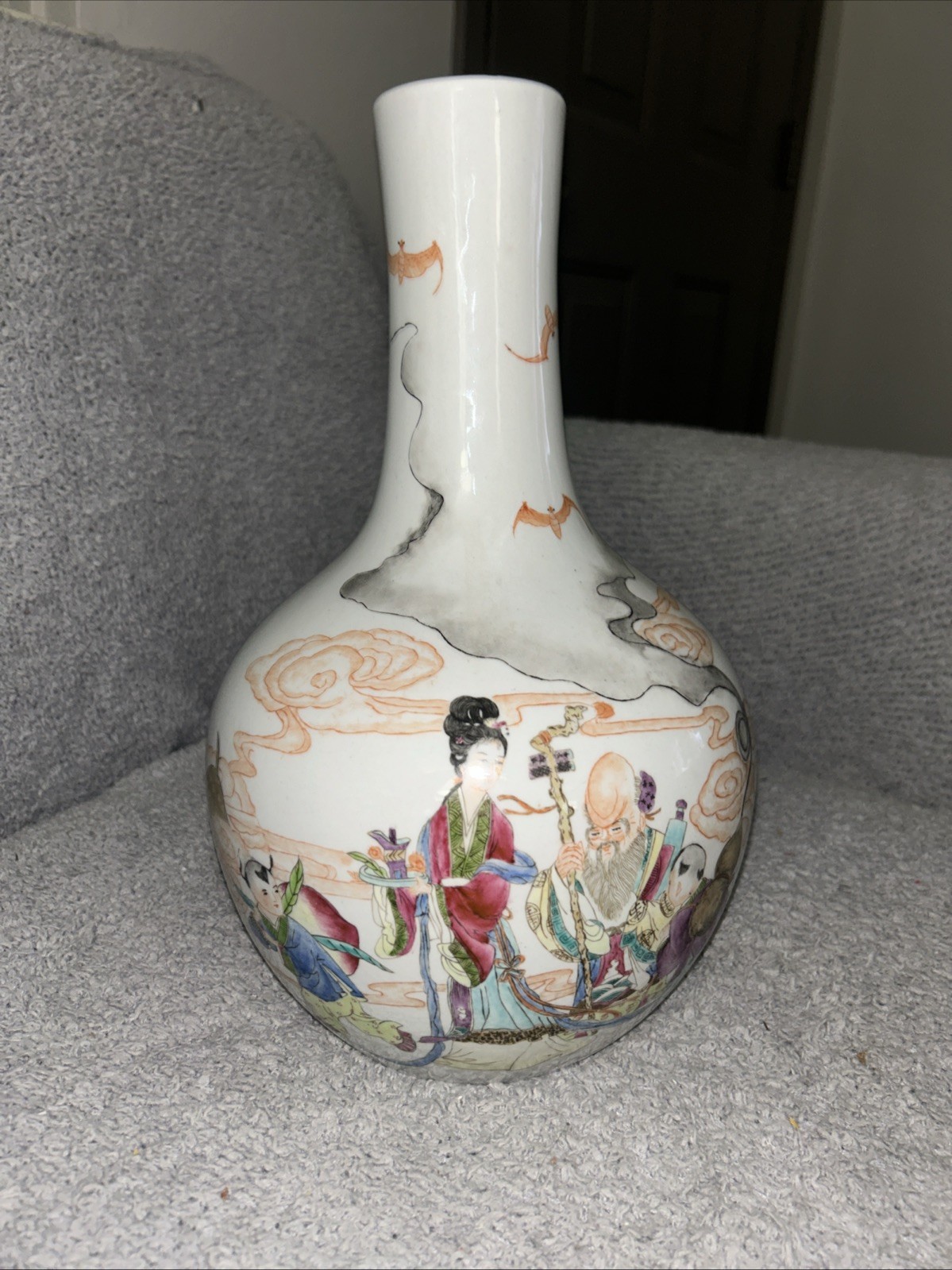Antique Chinese Figural Famille Rose Porcelain Vase, 14\ Antique Chinese Figural Famille Rose Porcelain Vase, 14\