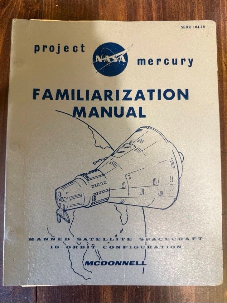 RARE Original Nasa Astronaut Project Mercury FAMILIARIZATION MANUAL - McDonnell RARE Original Nasa Astronaut Project Mercury FAMILIARIZATION MANUAL - McDonnell