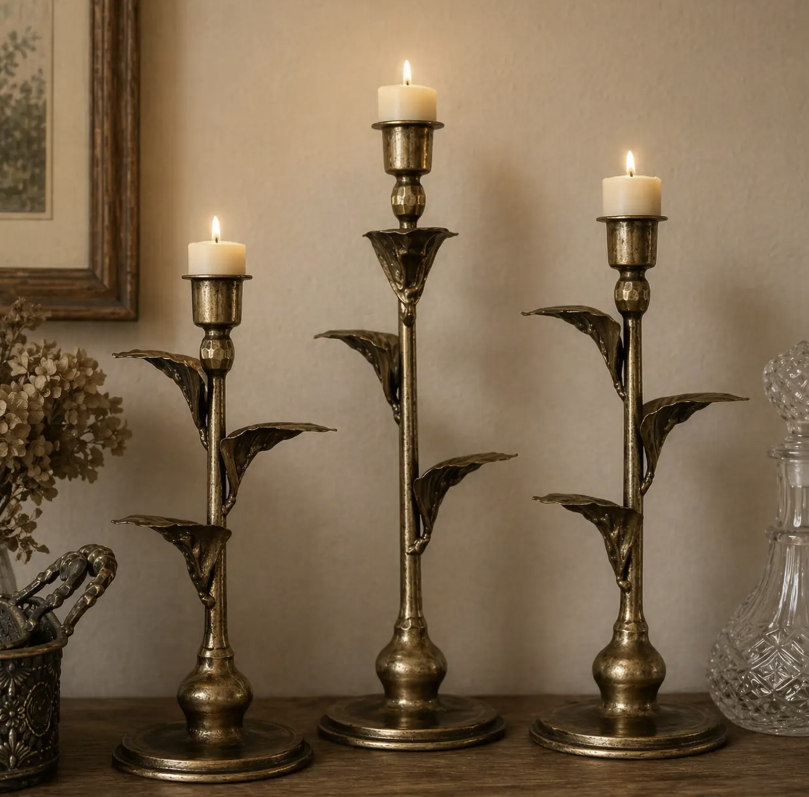 Antique Candelabra Metal Leaf Candle Holders – Set of 3 Vintage Elegant Bronze Antique Candelabra Metal Leaf Candle Holders – Set of 3 Vintage Elegant Bronze