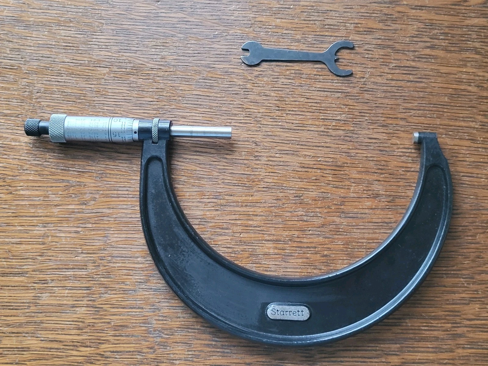 Starrett No. 436 Outside Micrometer 4-5 Starrett No. 436 Outside Micrometer 4-5