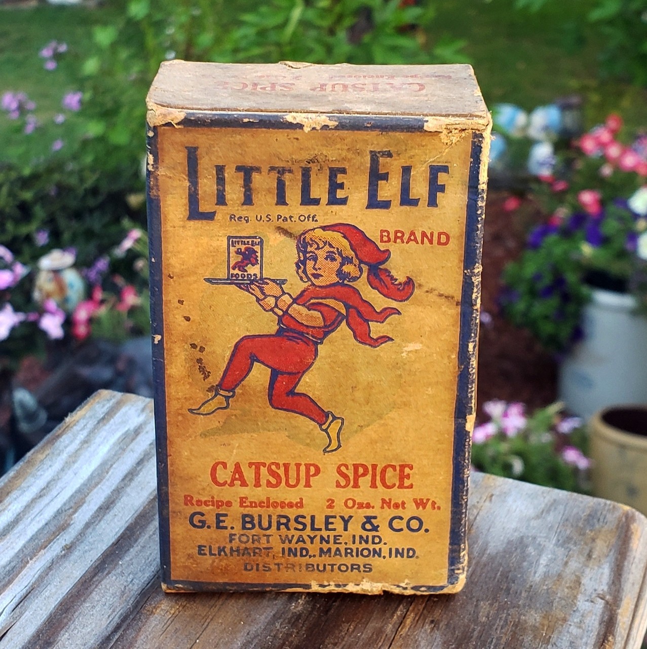 NOS Vtg Unopened Little Elf Catsup Spice Tin Cardboard Bursley Indiana Ketchup