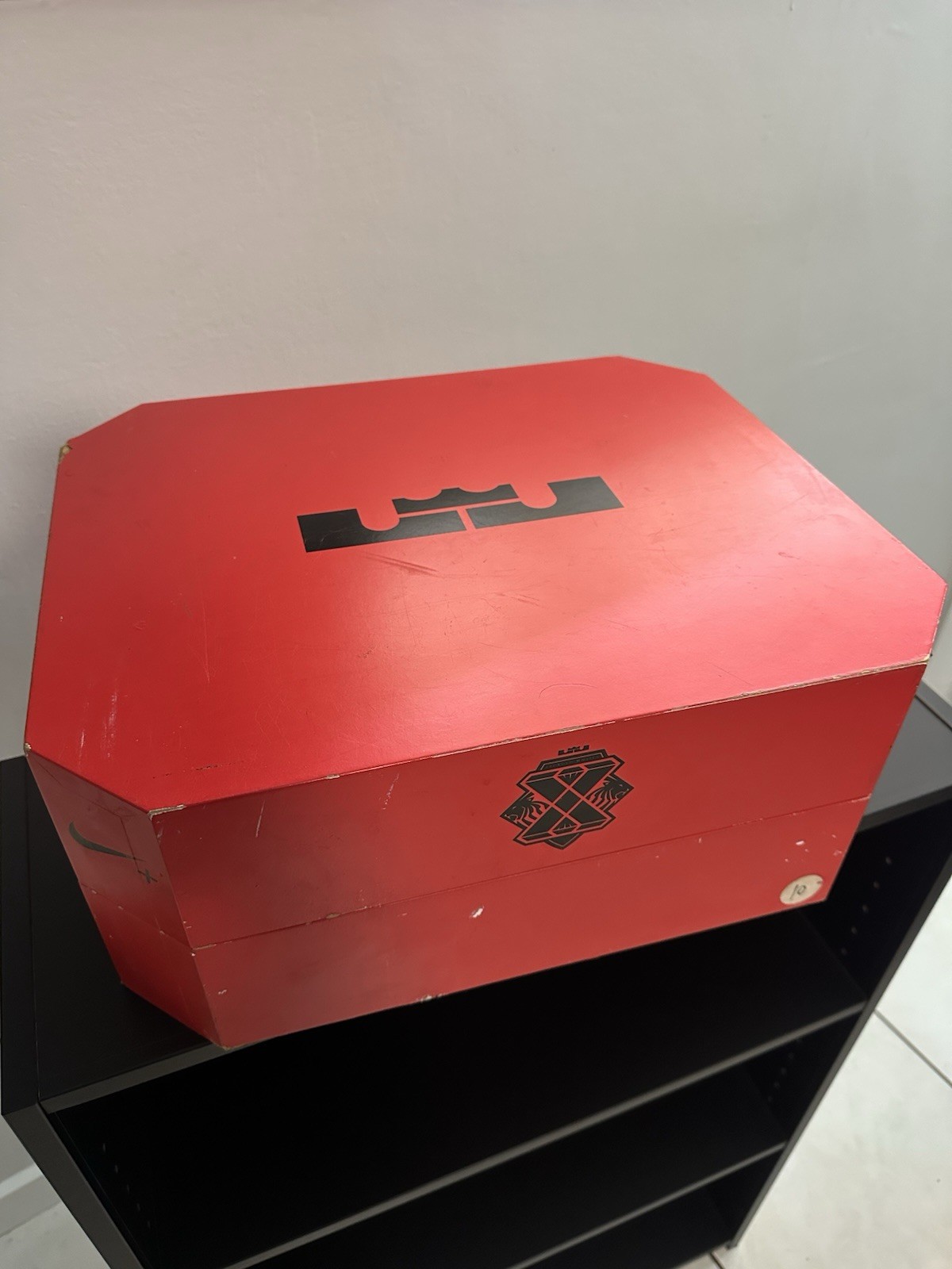 Nike LeBron X+ Pressure Limited collectors Edition Red/Black Wooden box