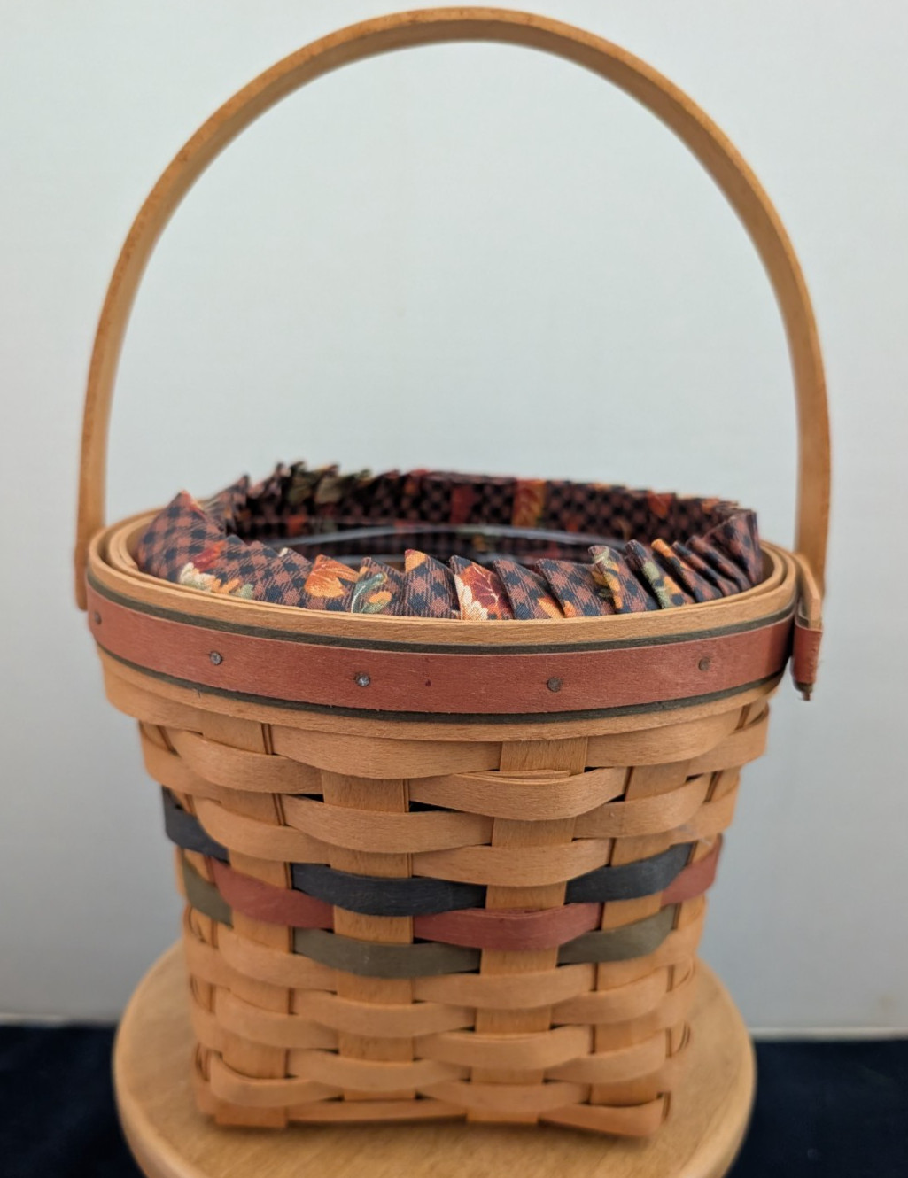 Longaberger 1996 Maple Leaf Shades Of Autumn basket, Liner and protector Longaberger 1996 Maple Leaf Shades Of Autumn basket, Liner and protector