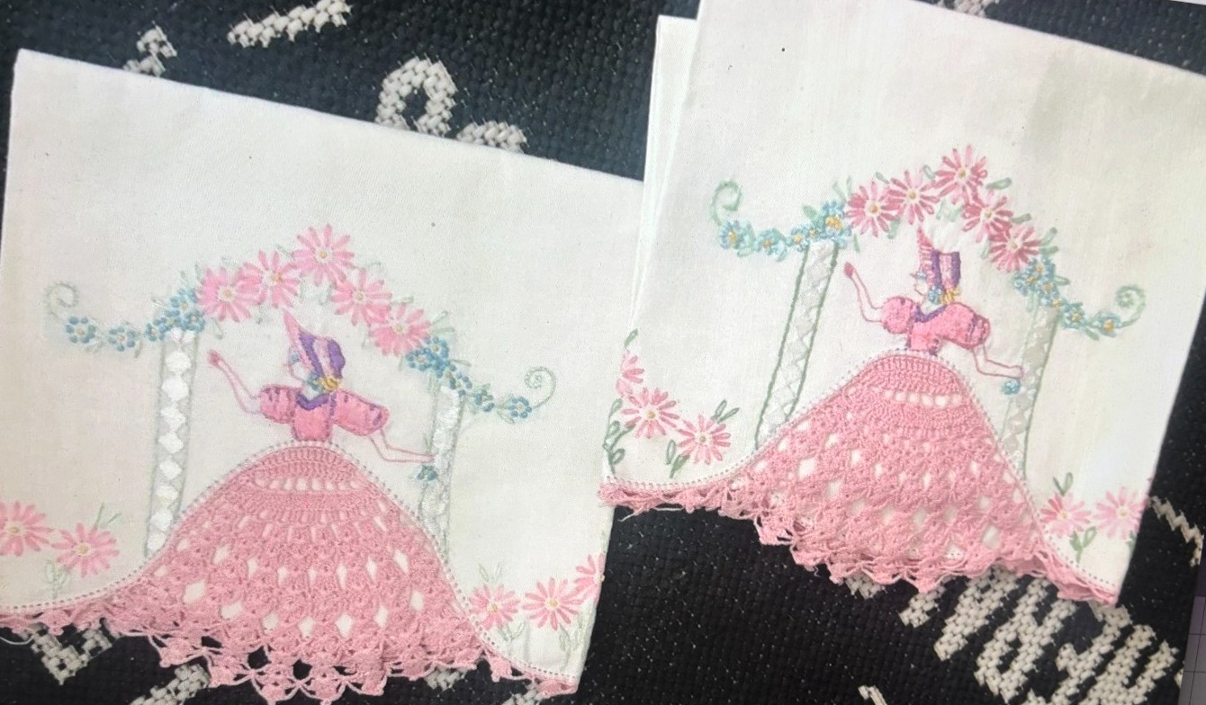 PAIR 2 Vtg White QUEEN/KING PILLOWCASES Embroidered SOUTHERN BELLE Crochet Skirt